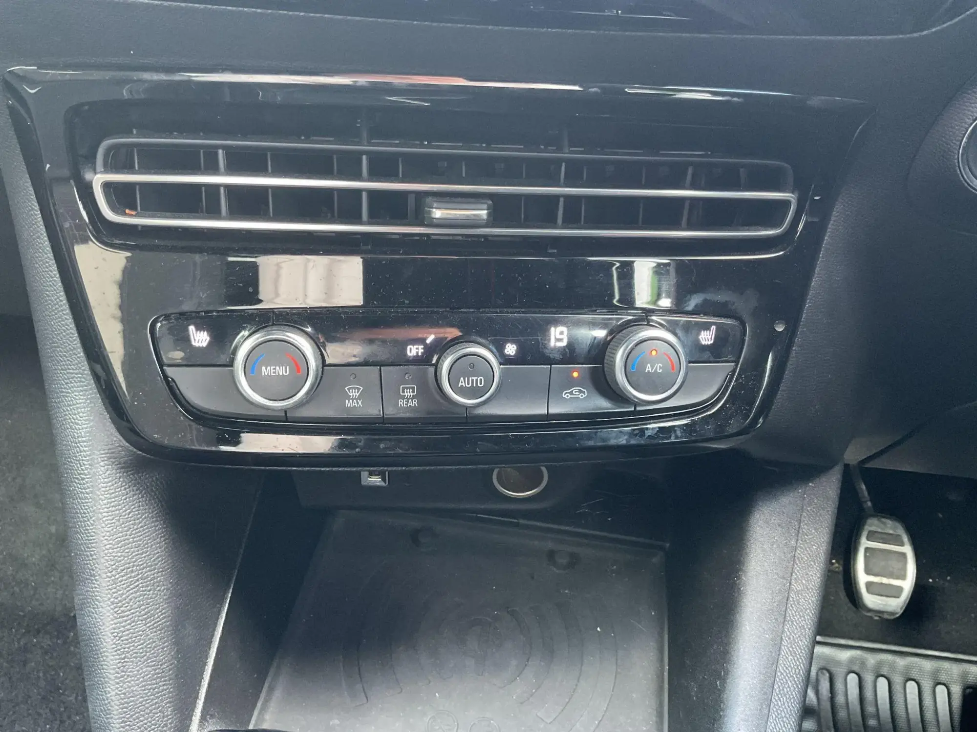 Vauxhall Mokka Image 11 Vauxhall Mokka Image 11