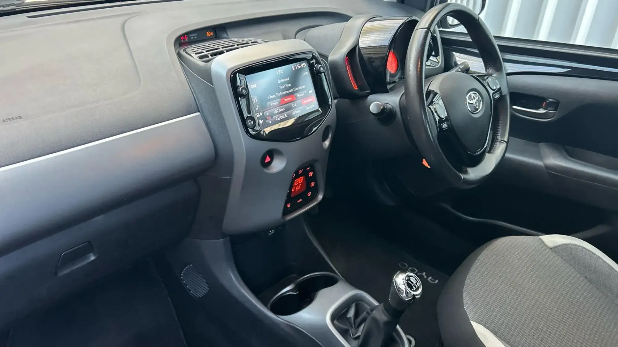 Toyota Aygo Image 32 Toyota Aygo Image 32