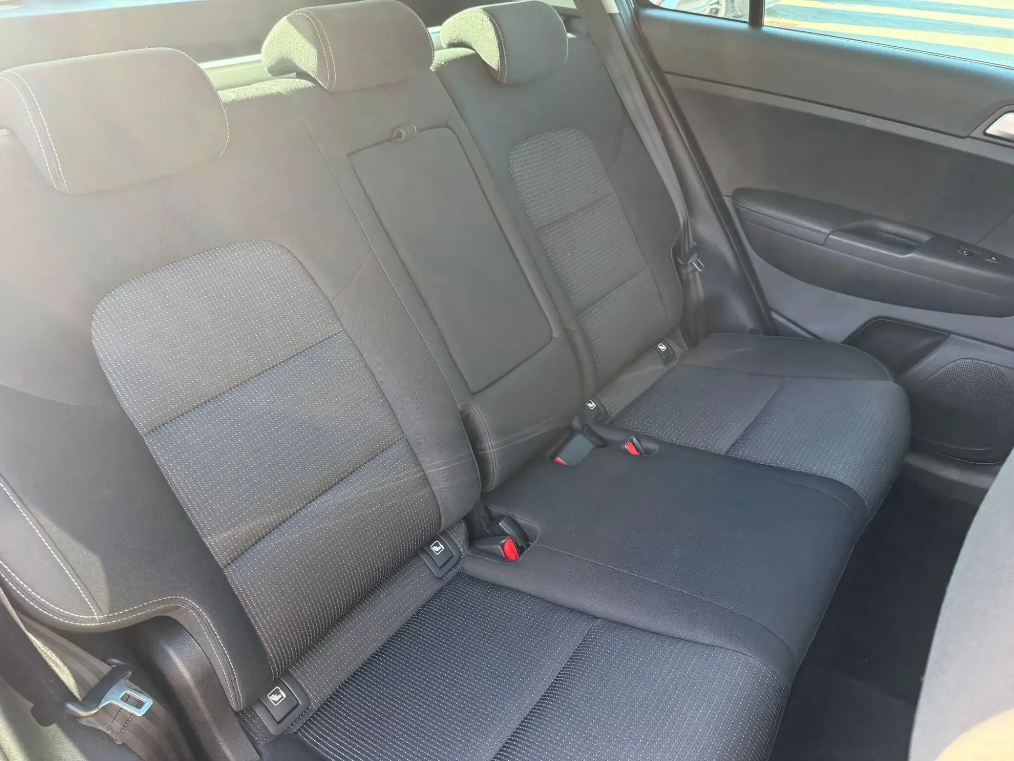 Kia Sportage Image 14