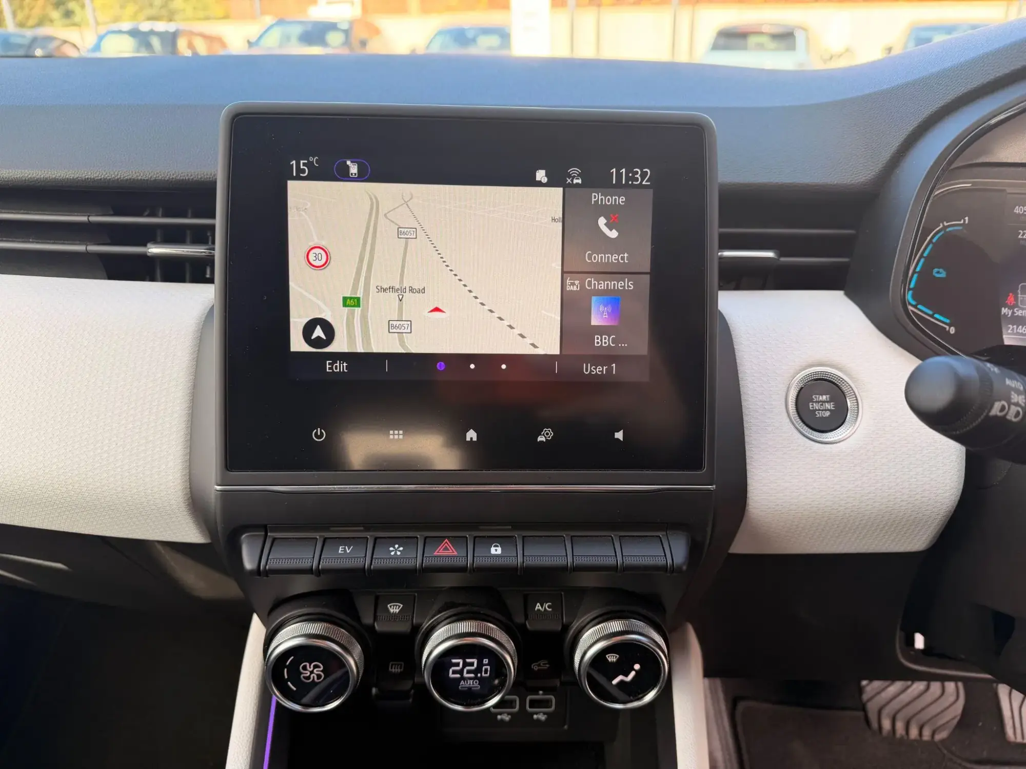 Renault Clio E-Tech Image 25