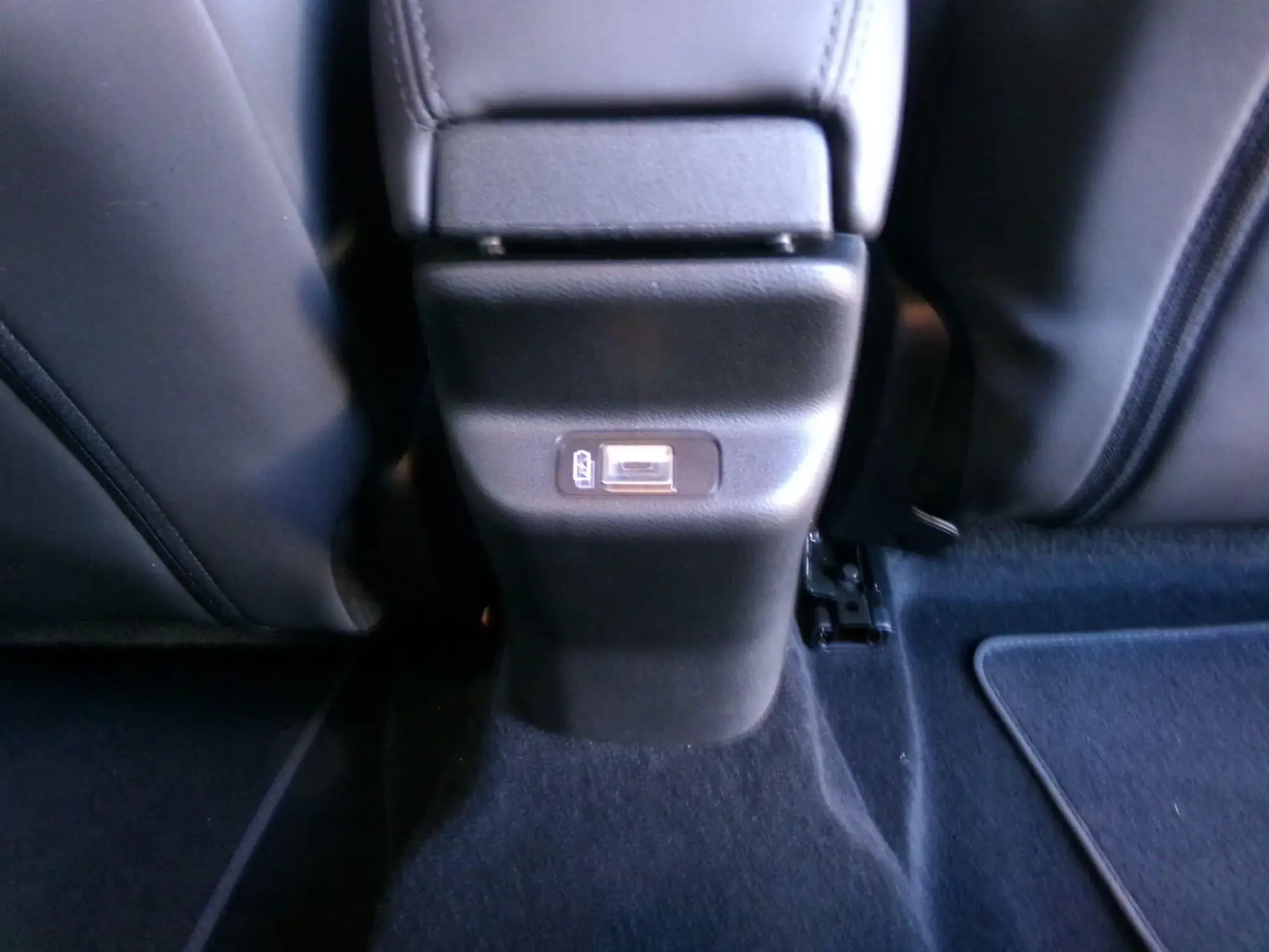Jeep Avenger Full-Electric Image 15 Jeep Avenger Full-Electric Image 15