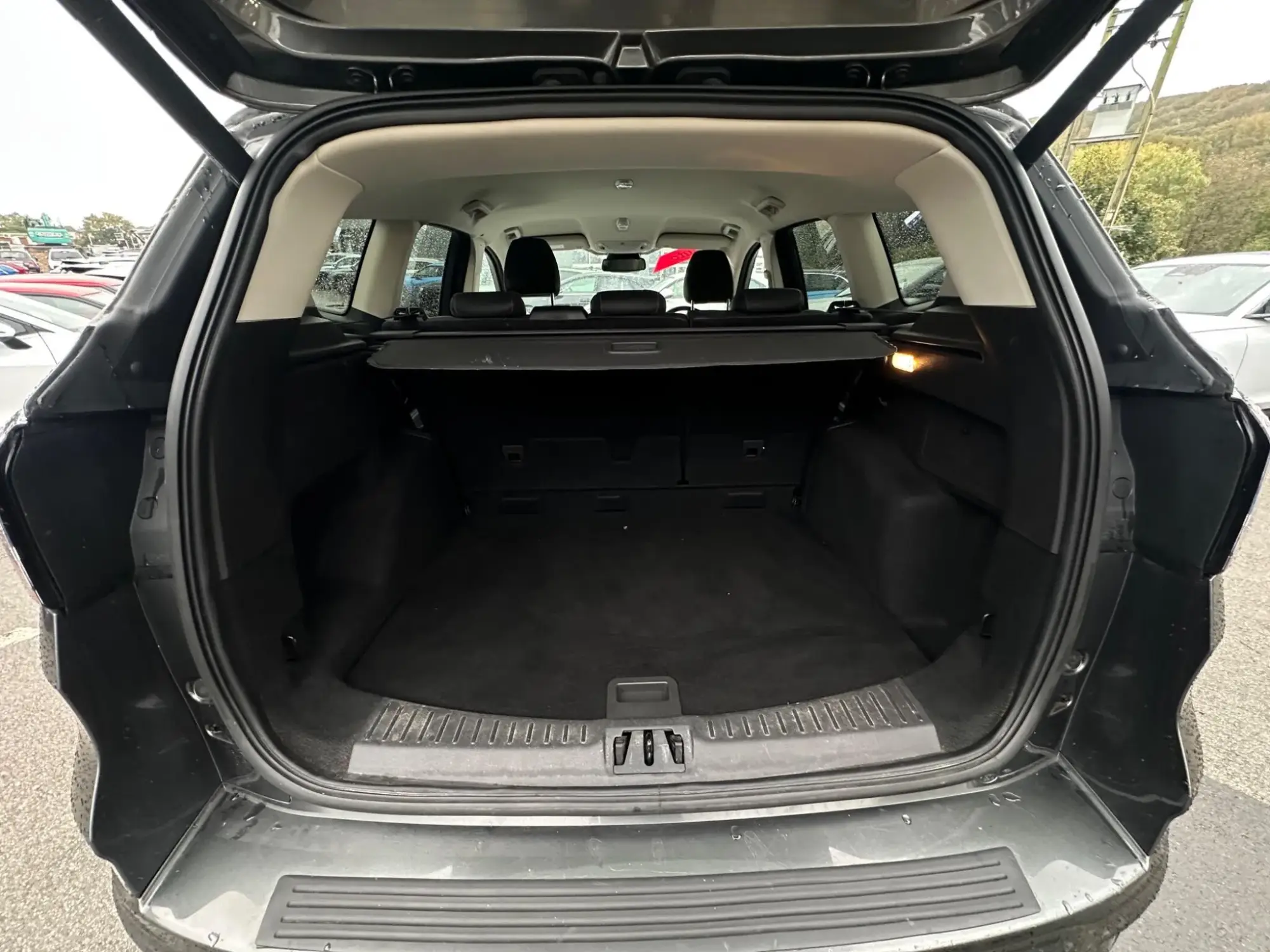 Ford Kuga Image 28 Ford Kuga Image 28