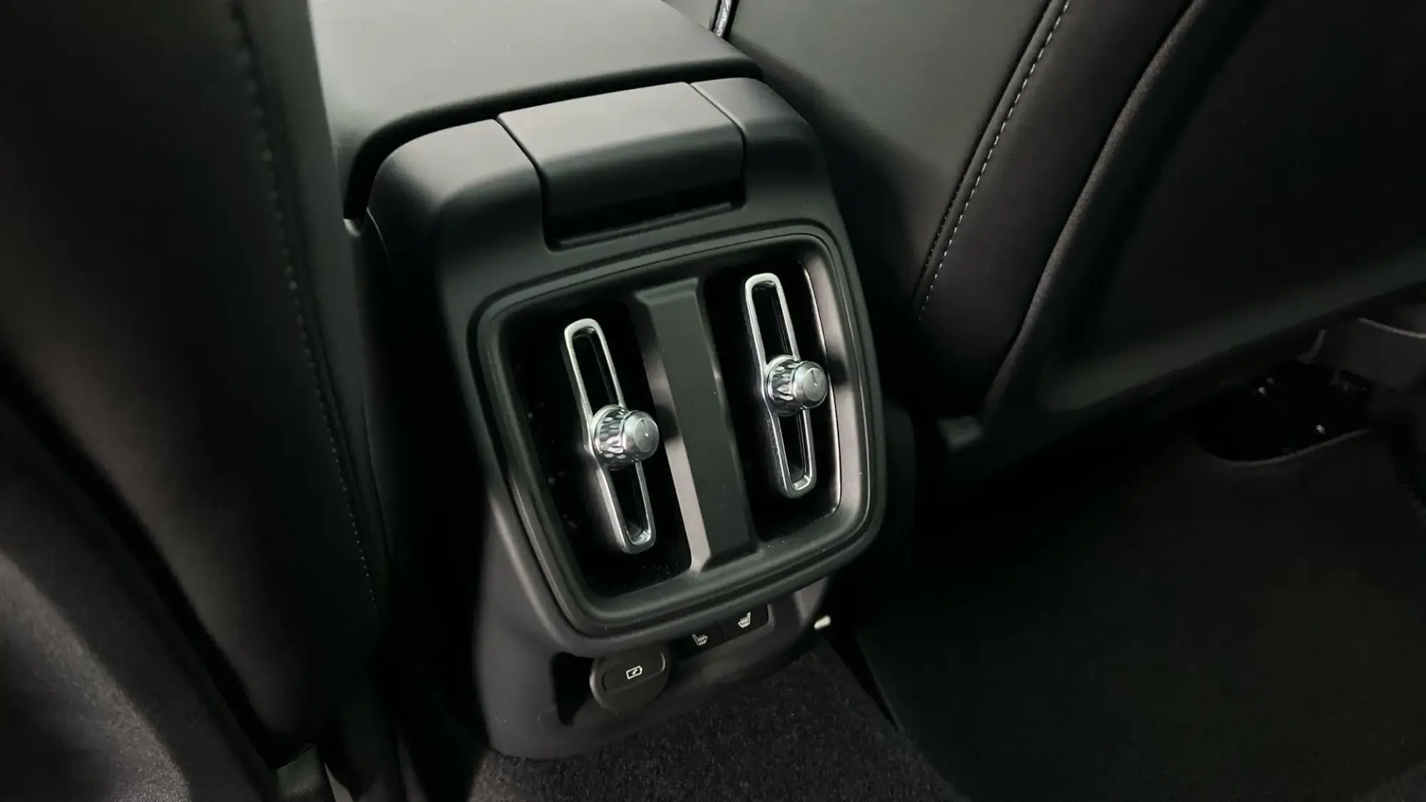 Polestar 2 Image 20 Polestar 2 Image 20