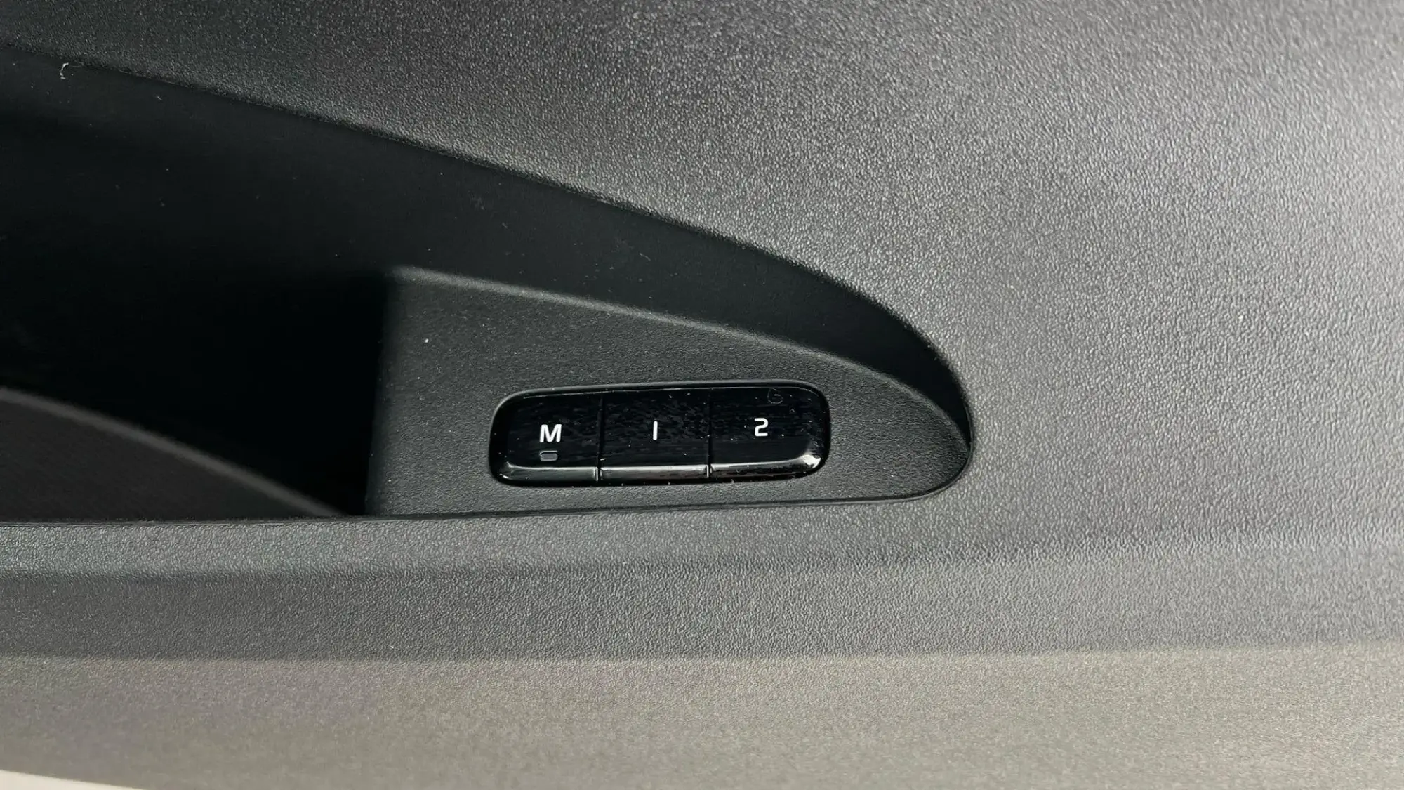 Polestar 2 Image 37 Polestar 2 Image 37