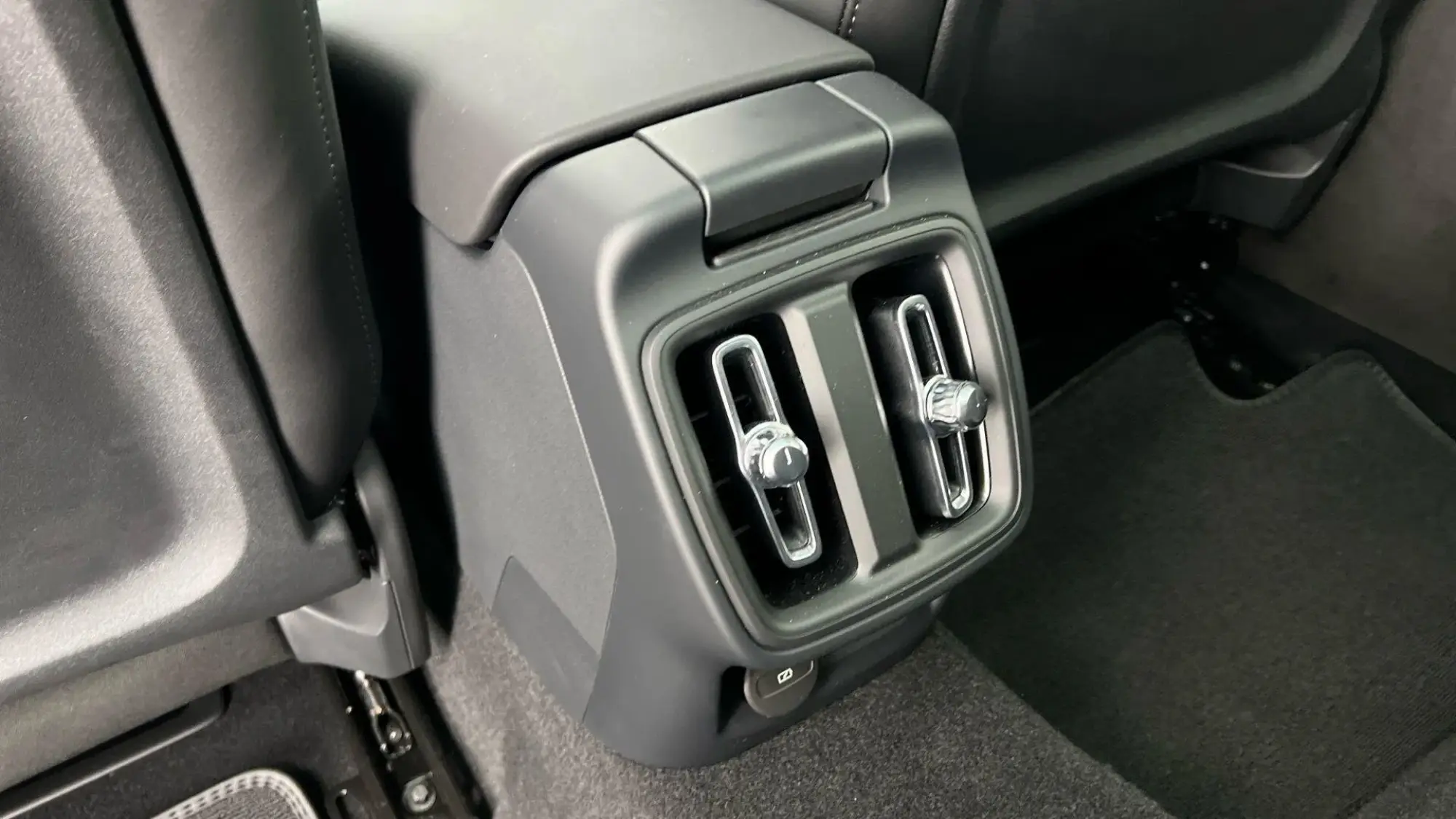 Polestar 2 Image 20 Polestar 2 Image 20
