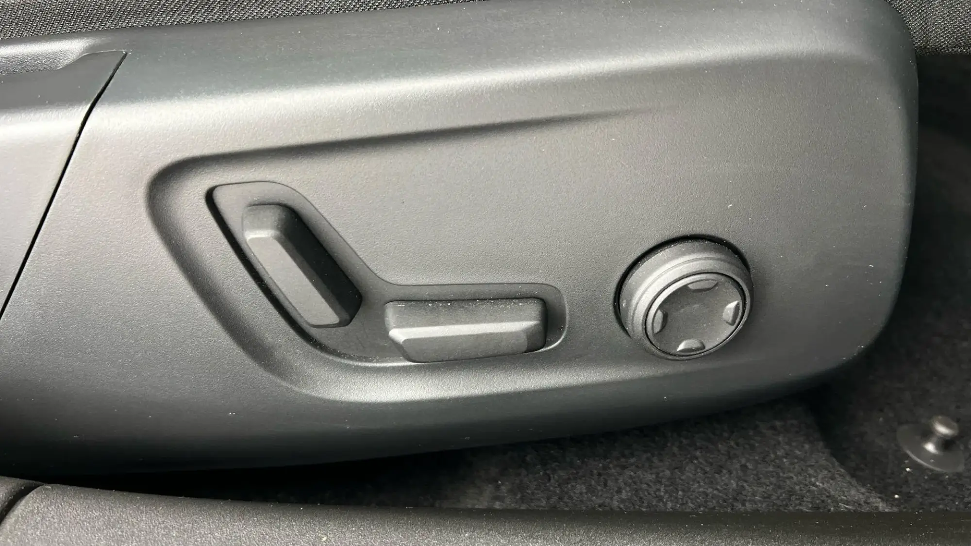 Polestar 2 Image 38 Polestar 2 Image 38