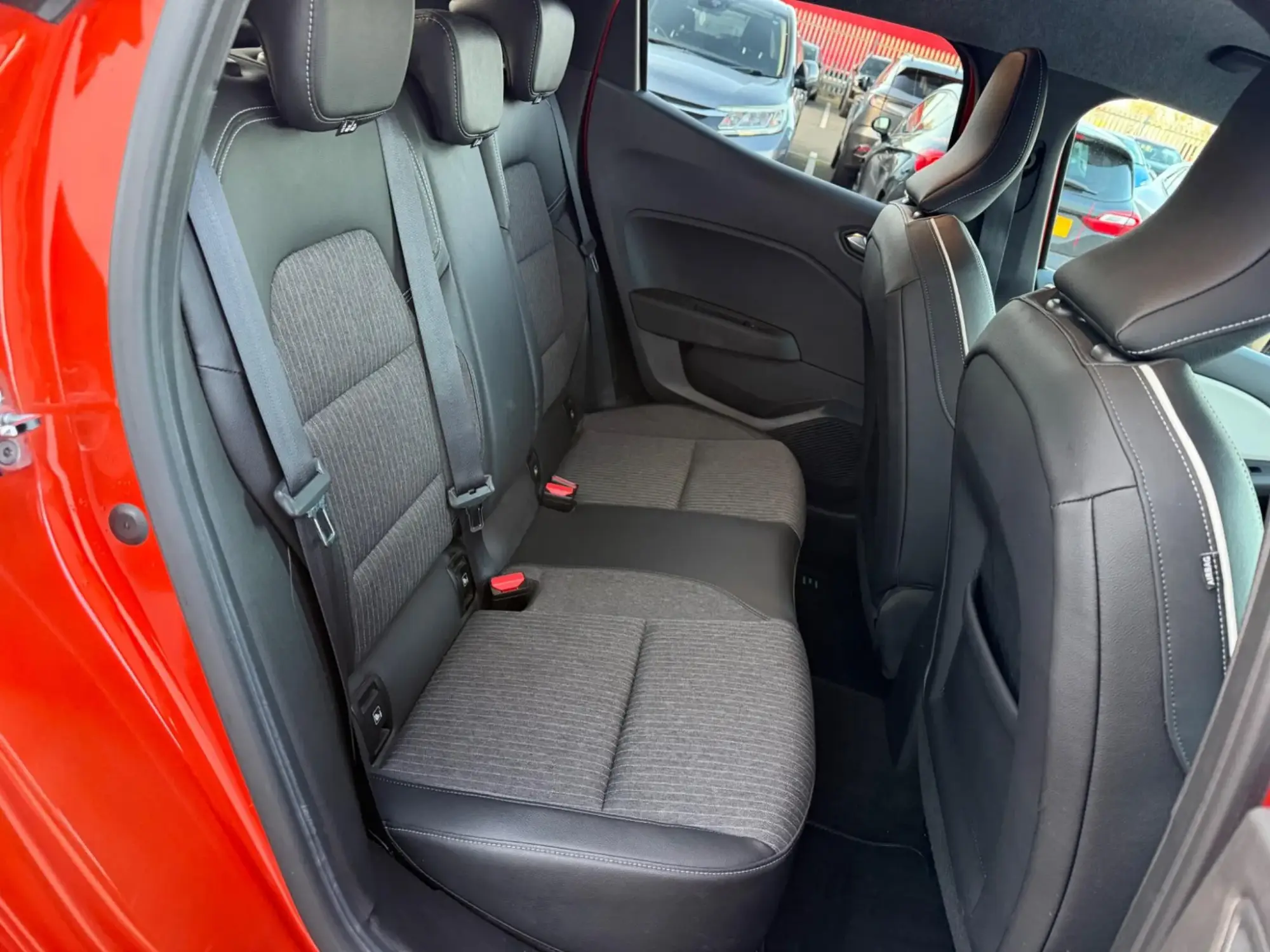 Renault Clio Image 15 Renault Clio Image 15