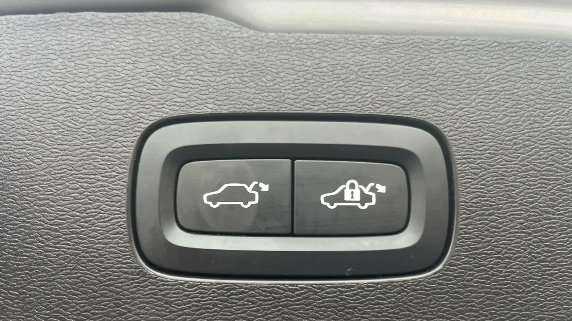 Volvo V60 Image 33 Volvo V60 Image 33