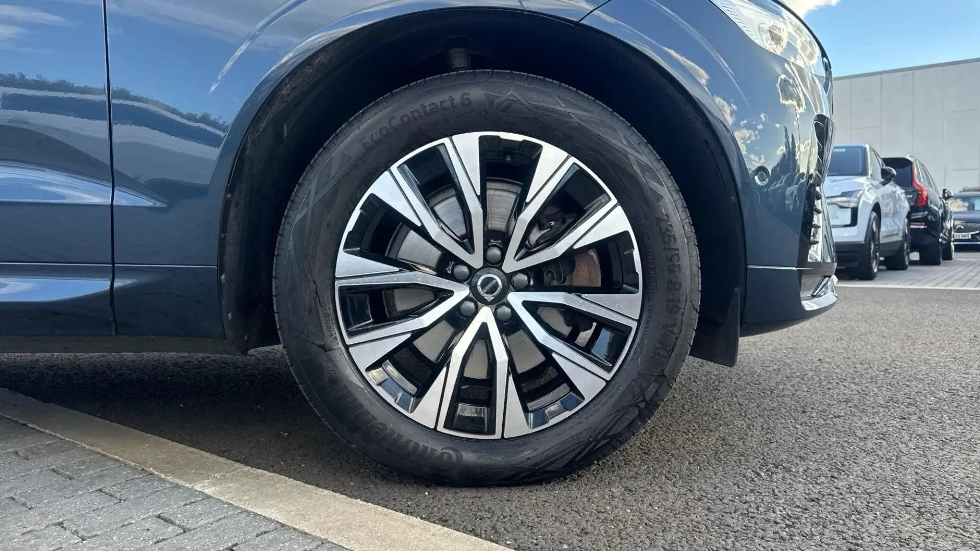 Volvo XC60 Image 9 Volvo XC60 Image 9