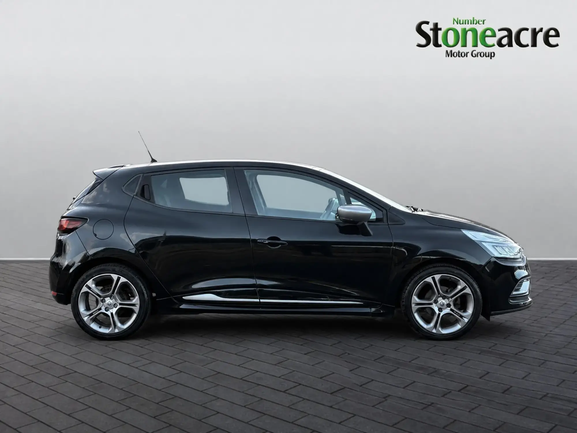 Renault Clio Image 8