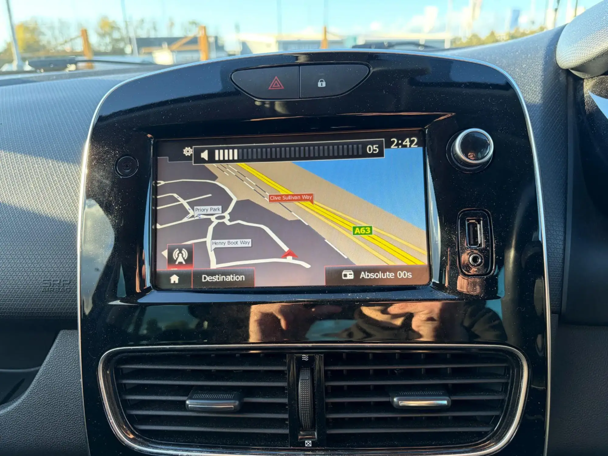 Renault Clio Image 18