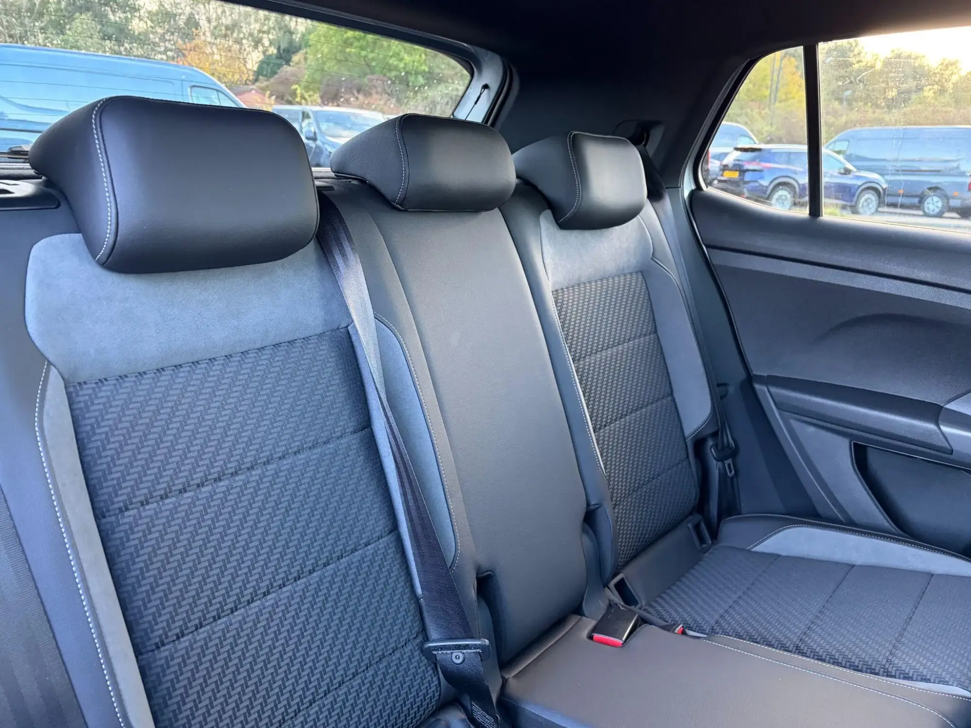 Volkswagen T-Cross Image 16