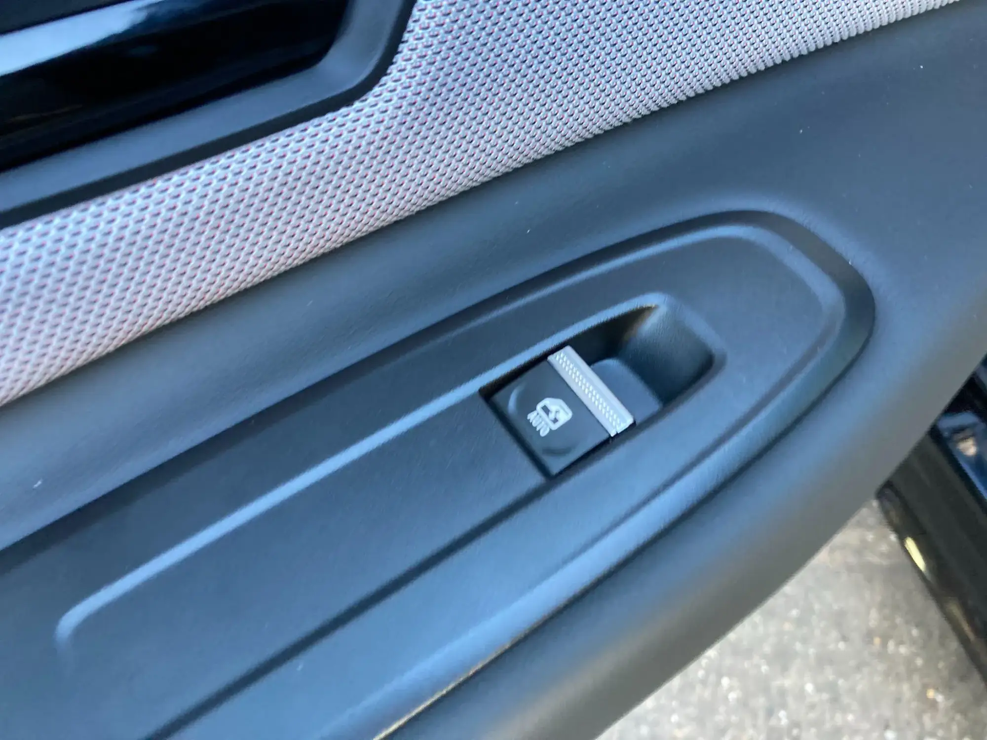 Nissan MICRA Image 38
