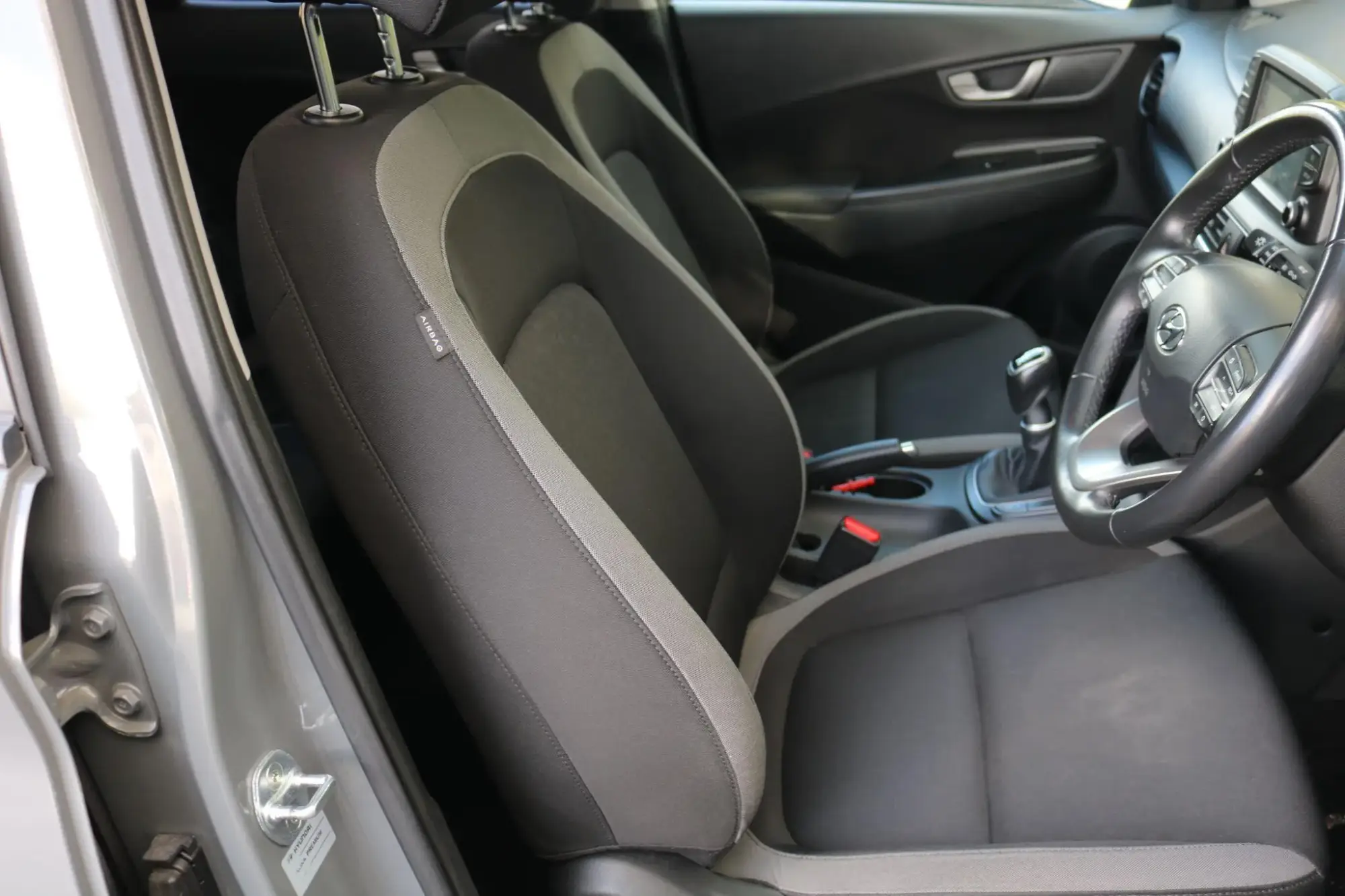 Hyundai KONA Image 14 Hyundai KONA Image 14