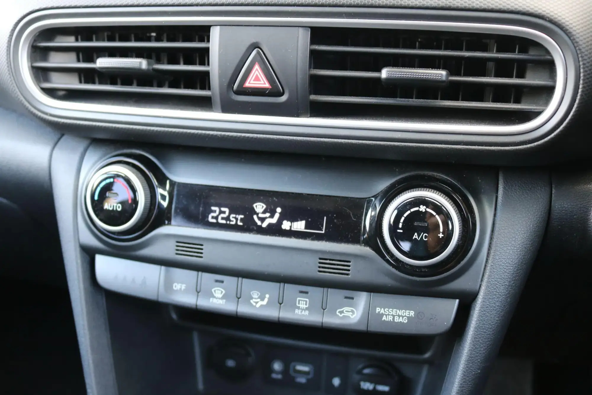 Hyundai KONA Image 24 Hyundai KONA Image 24
