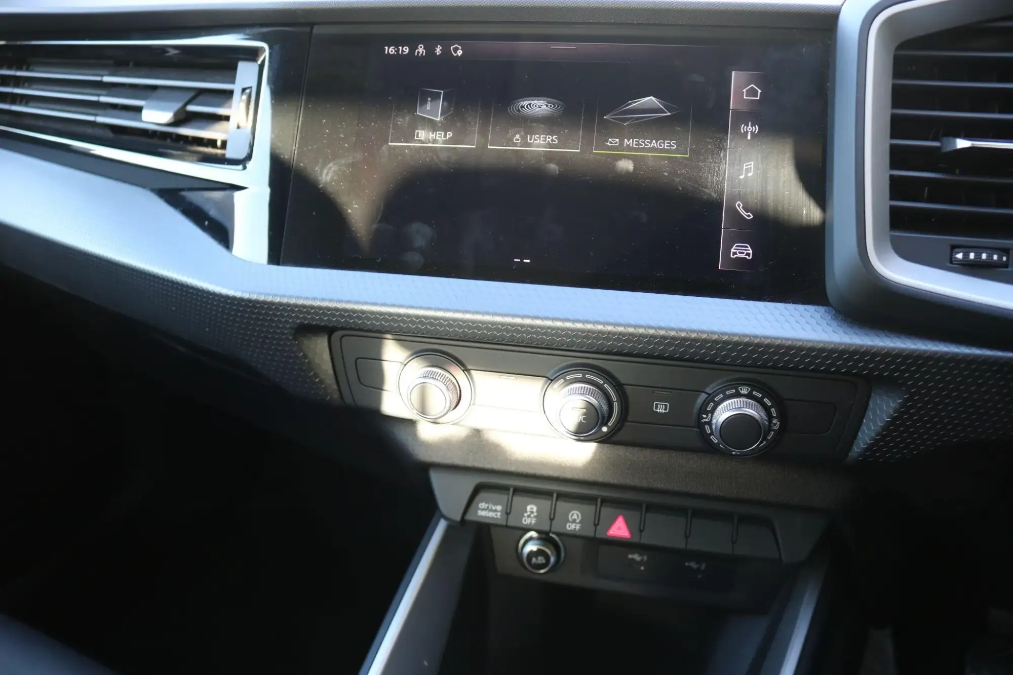 Audi A1 Image 22 Audi A1 Image 22