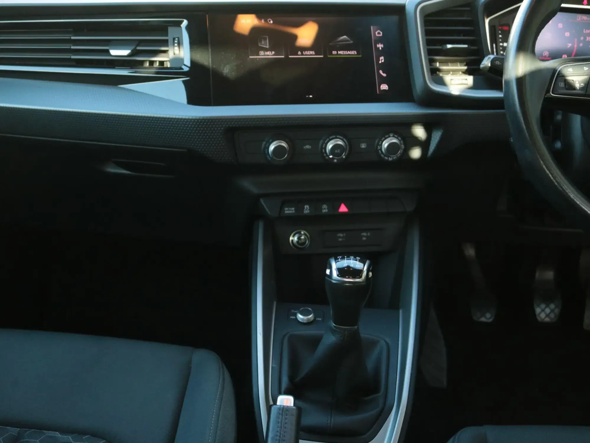 Audi A1 Image 24 Audi A1 Image 24