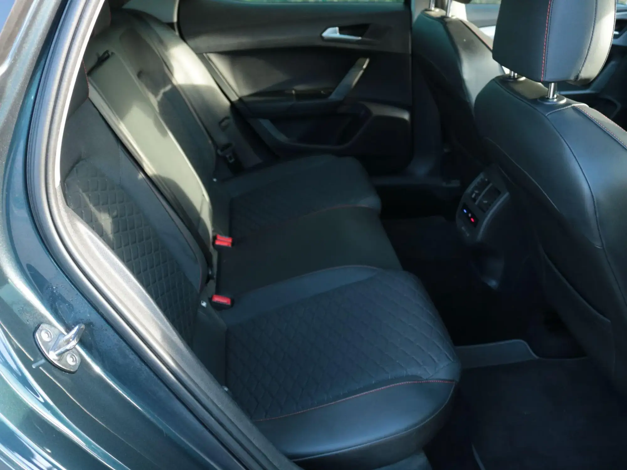 SEAT Leon Image 26 SEAT Leon Image 26