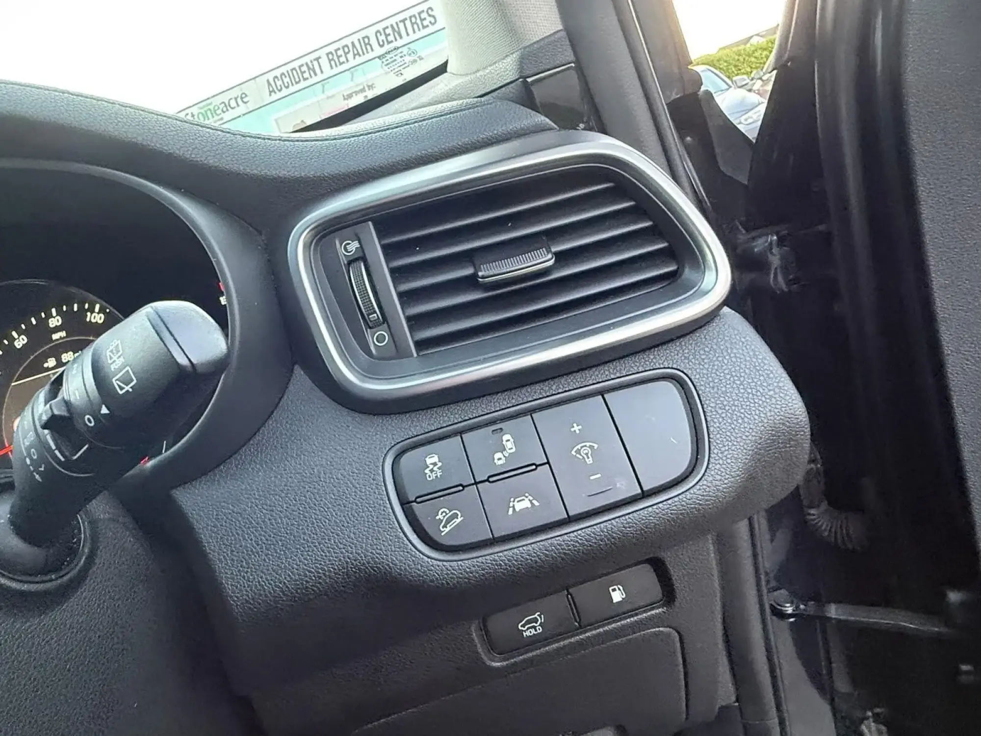 Kia Sorento Image 19 Kia Sorento Image 19