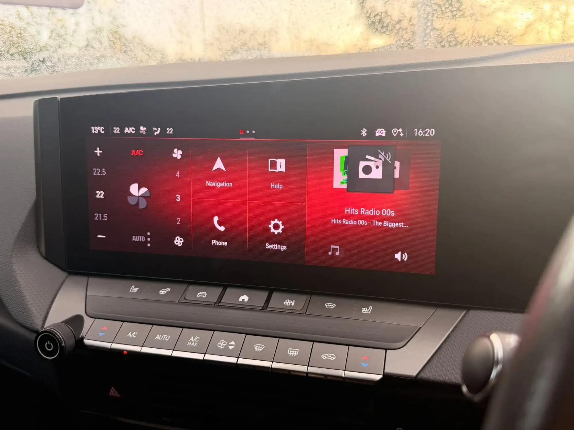 Vauxhall Astra Image 18