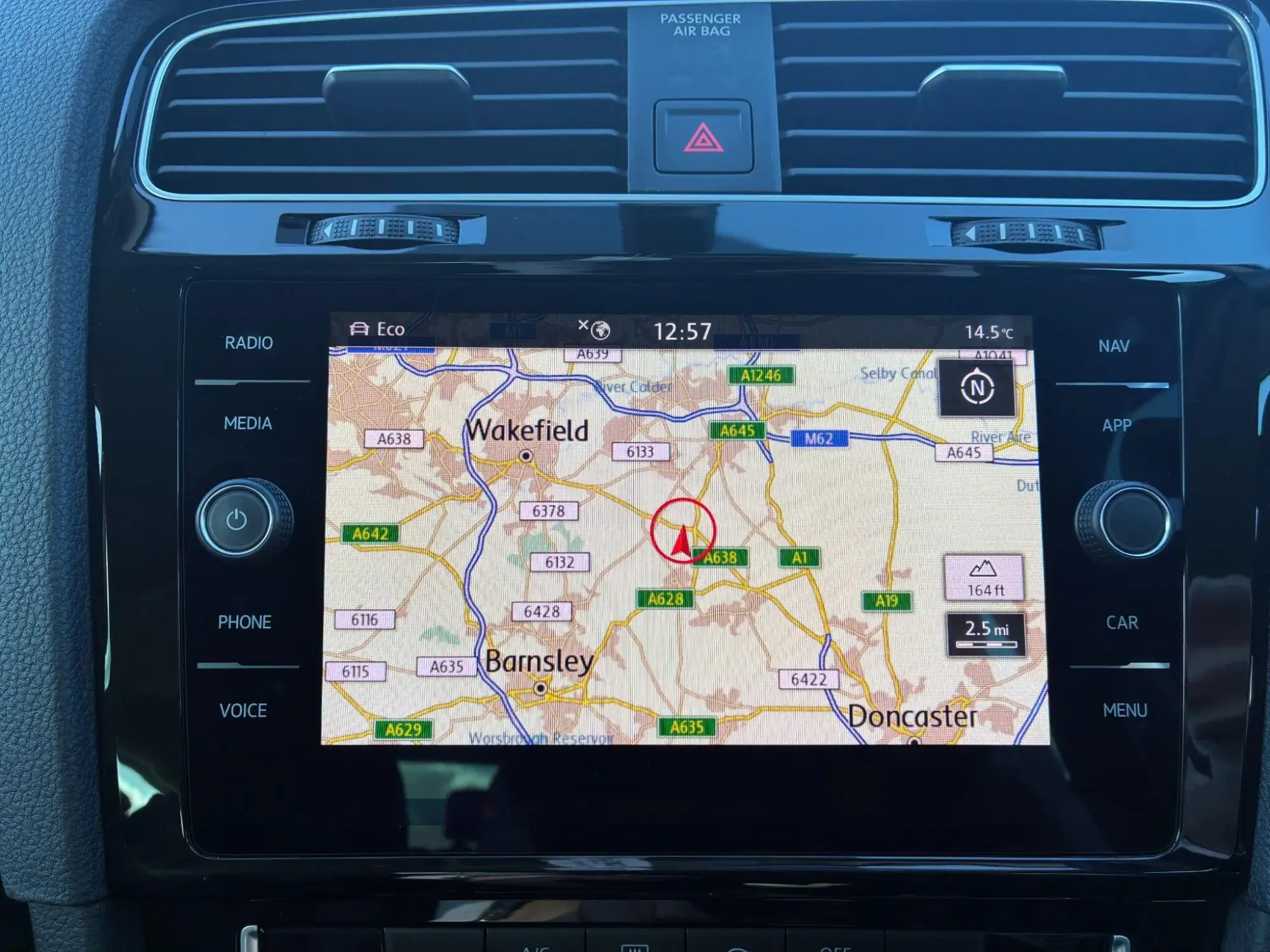 Volkswagen Golf Image 18