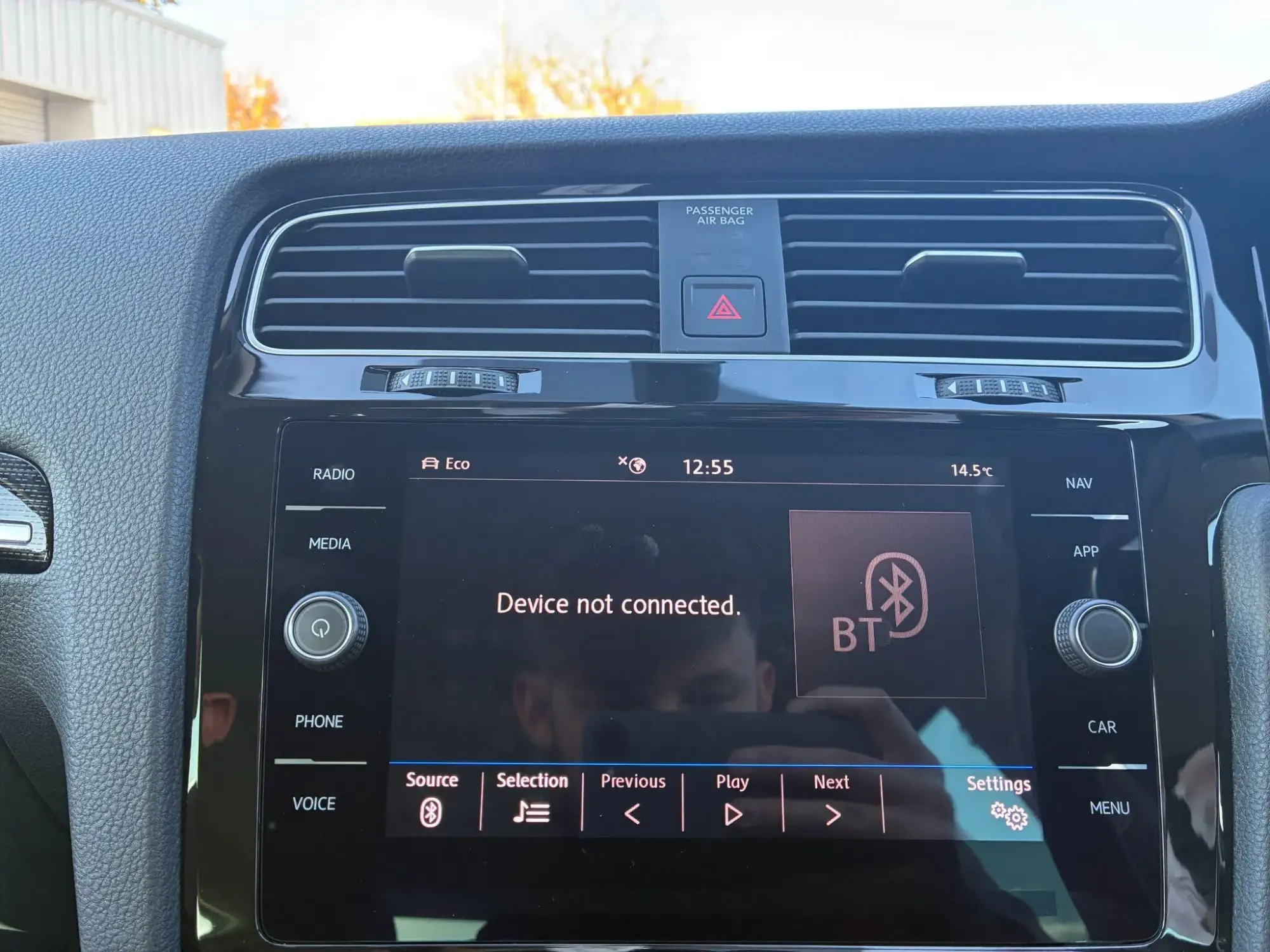 Volkswagen Golf Image 21