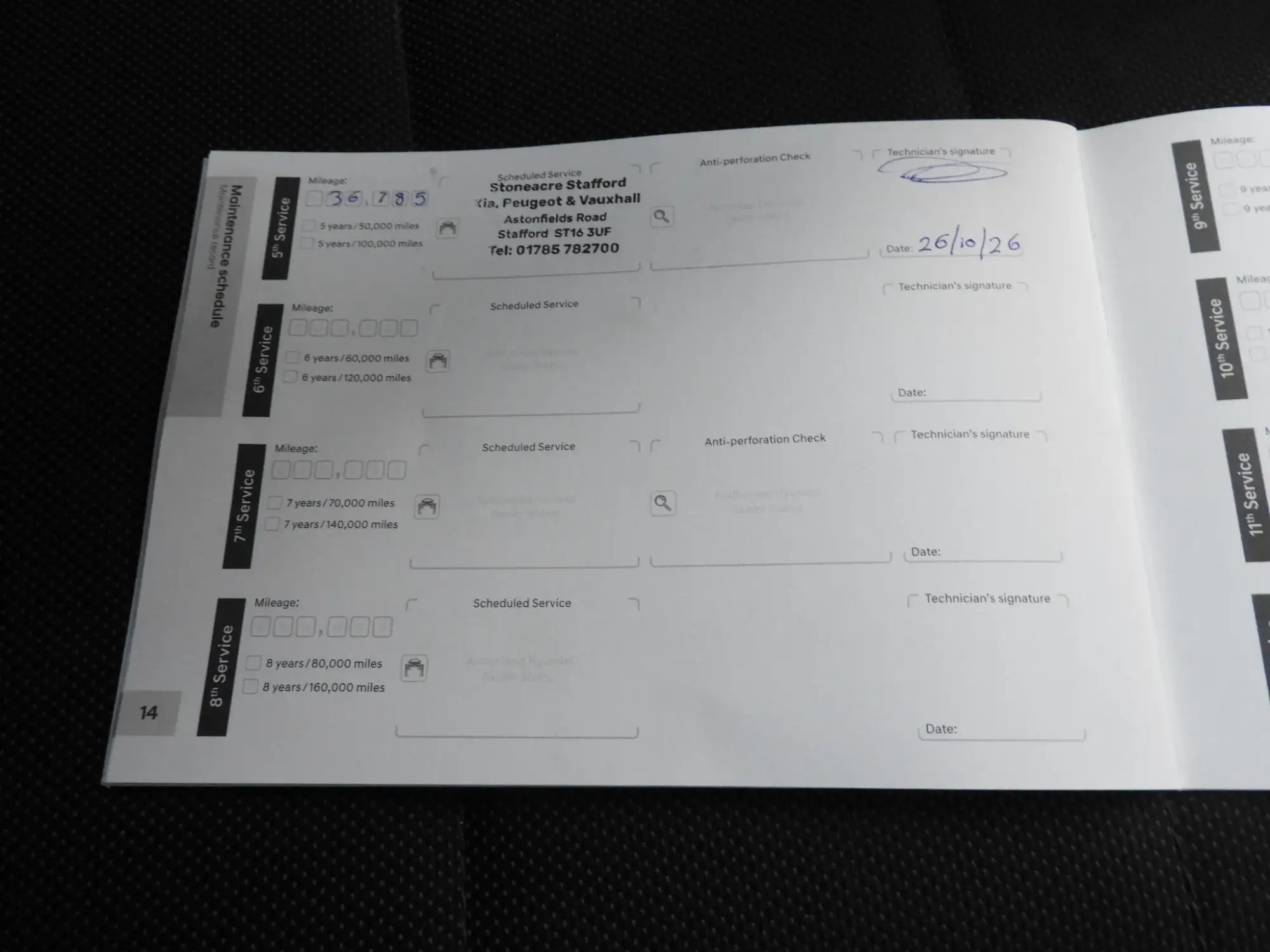Hyundai i30 Image 12