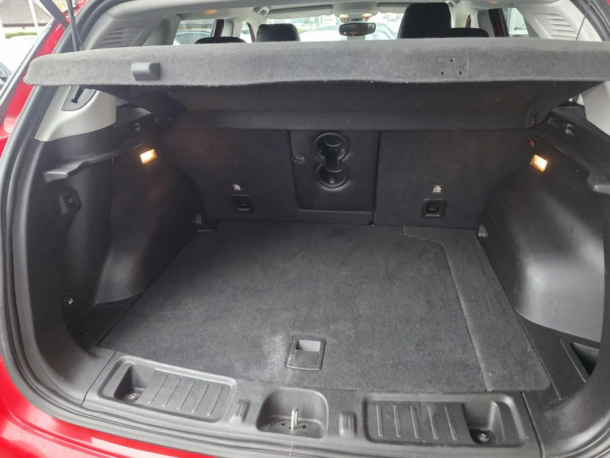 Jeep Compass 4XE Image 10 Jeep Compass 4XE Image 10