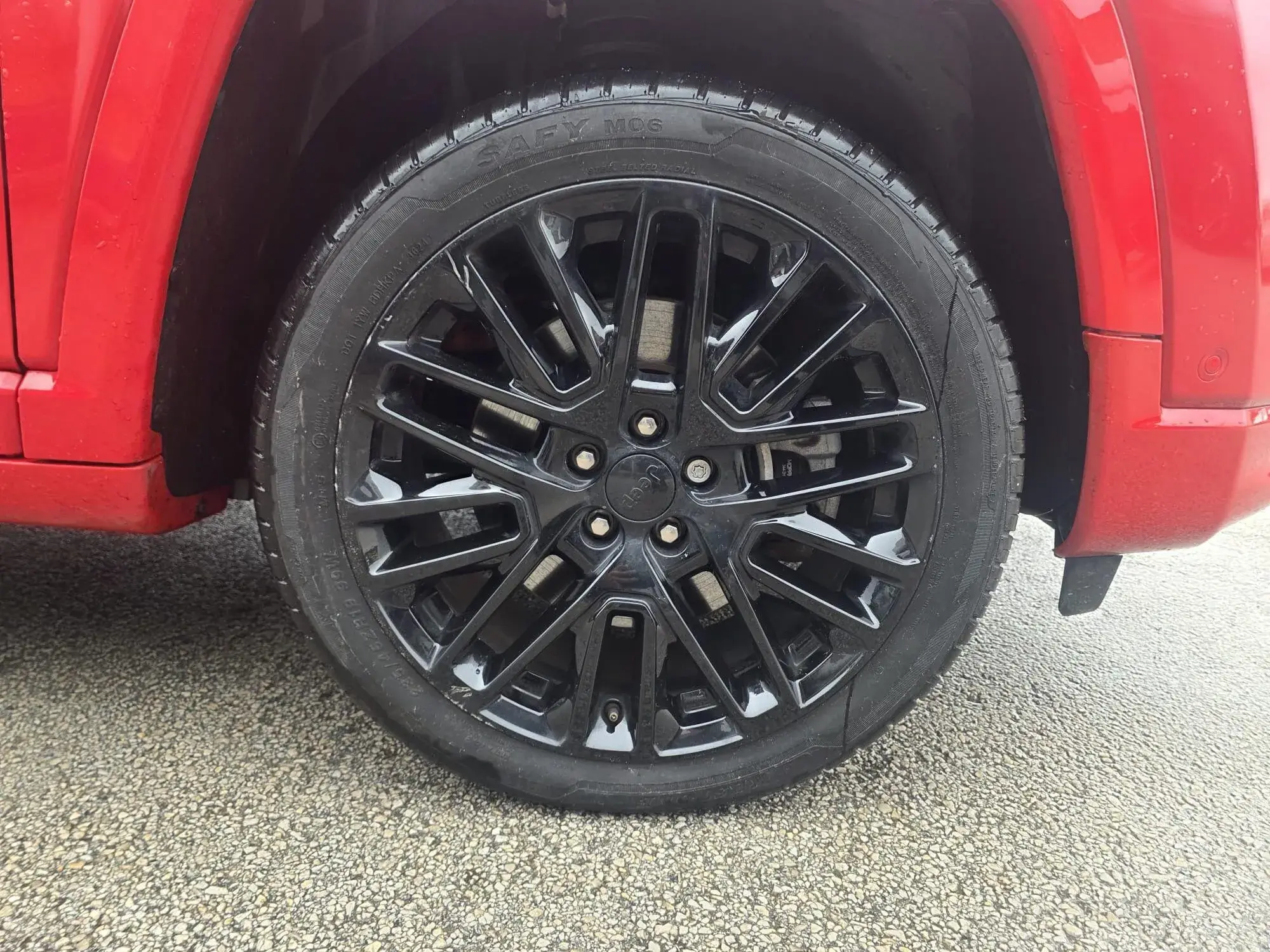 Jeep Compass 4XE Image 12 Jeep Compass 4XE Image 12