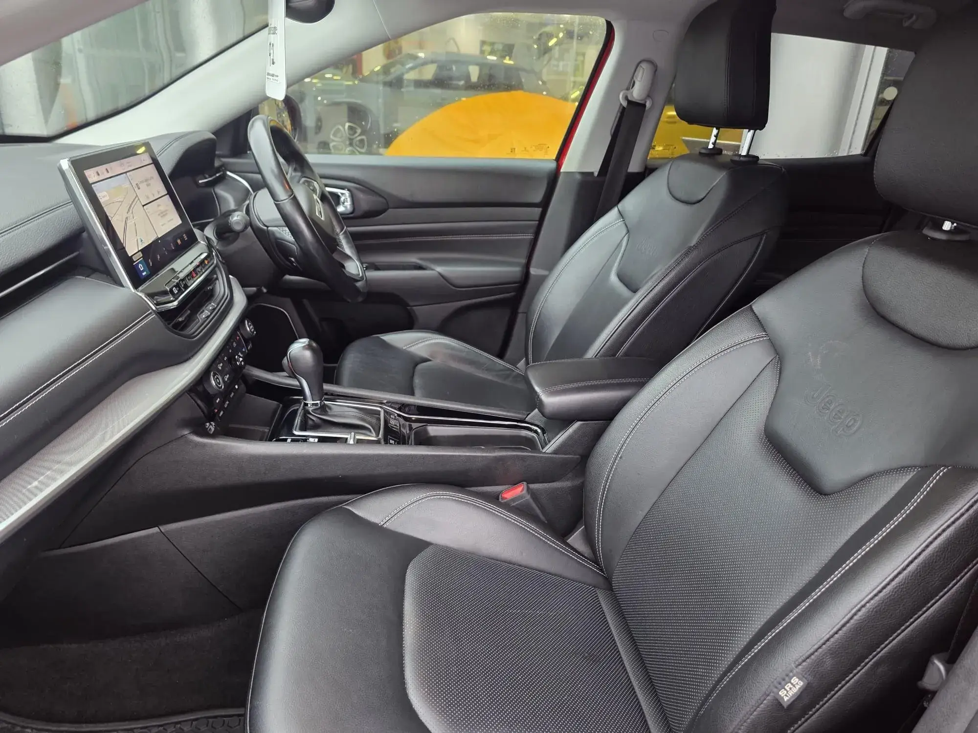 Jeep Compass 4XE Image 15 Jeep Compass 4XE Image 15