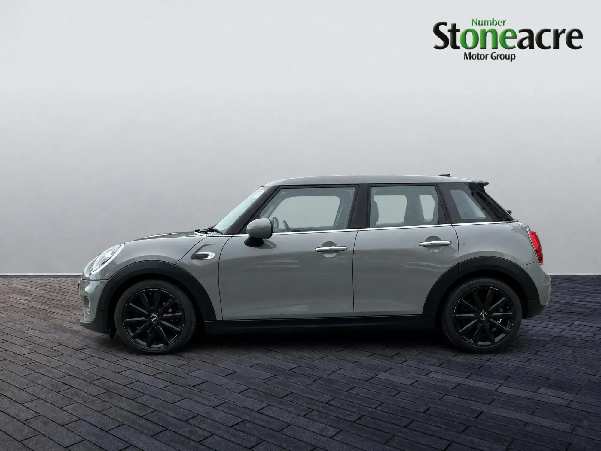 MINI Hatch Image 5 MINI Hatch Image 5