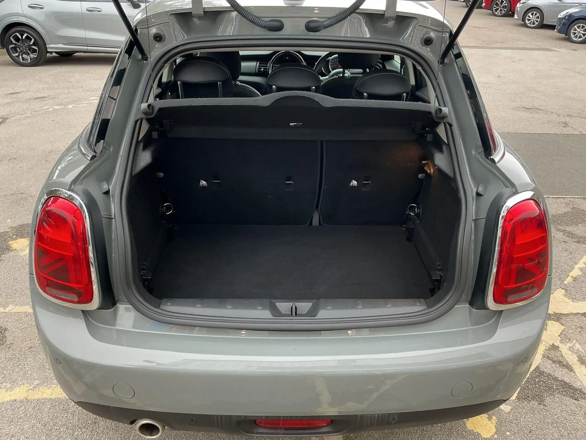 MINI Hatch Image 21 MINI Hatch Image 21