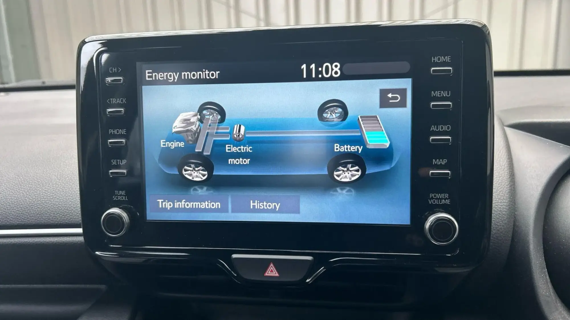 Toyota Yaris Hybrid Image 18 Toyota Yaris Hybrid Image 18