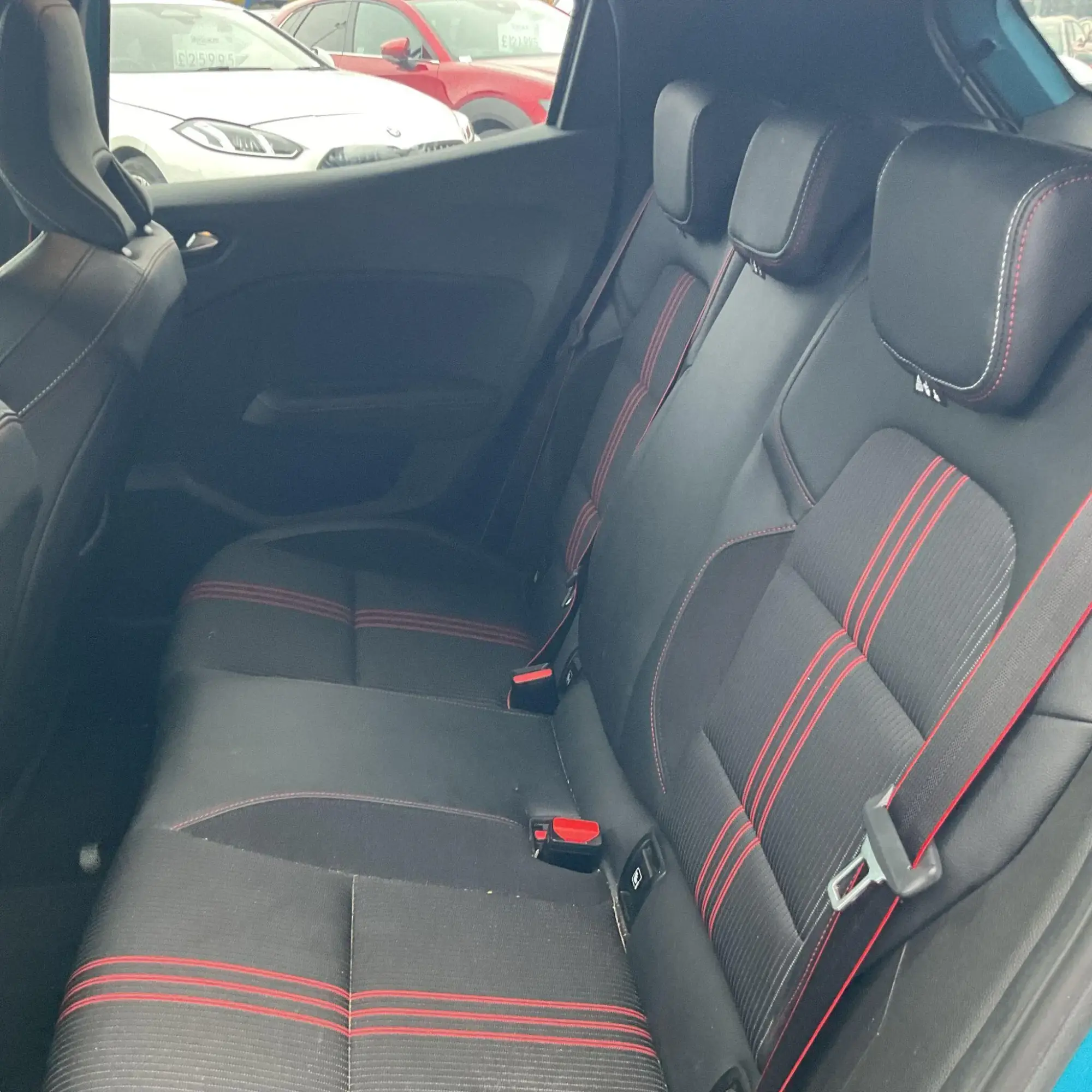 Renault Clio Image 12