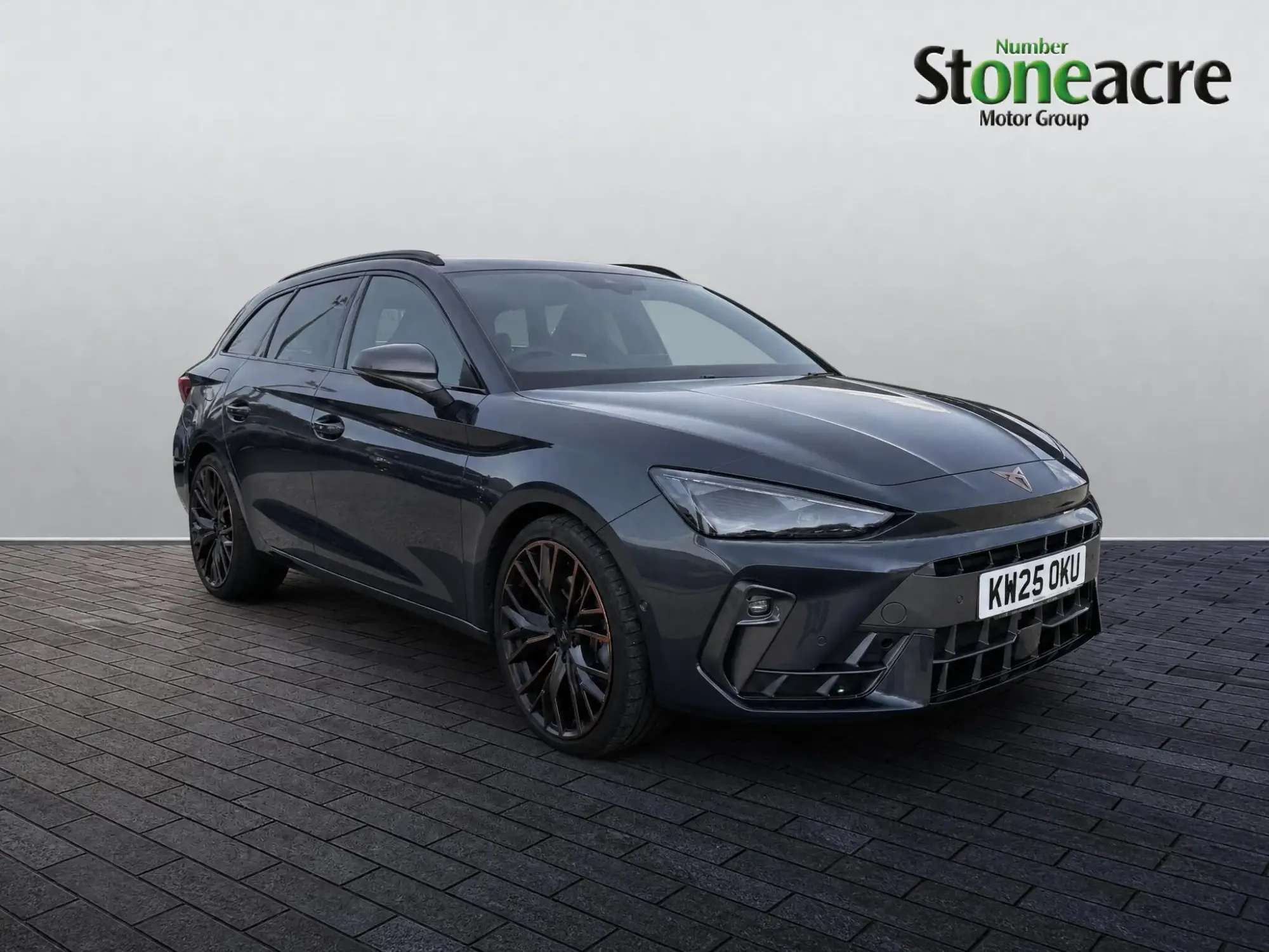 CUPRA Leon 1.5 eTSI V3 DSG Euro 6 (s/s) 5dr KW25OKU Image 1