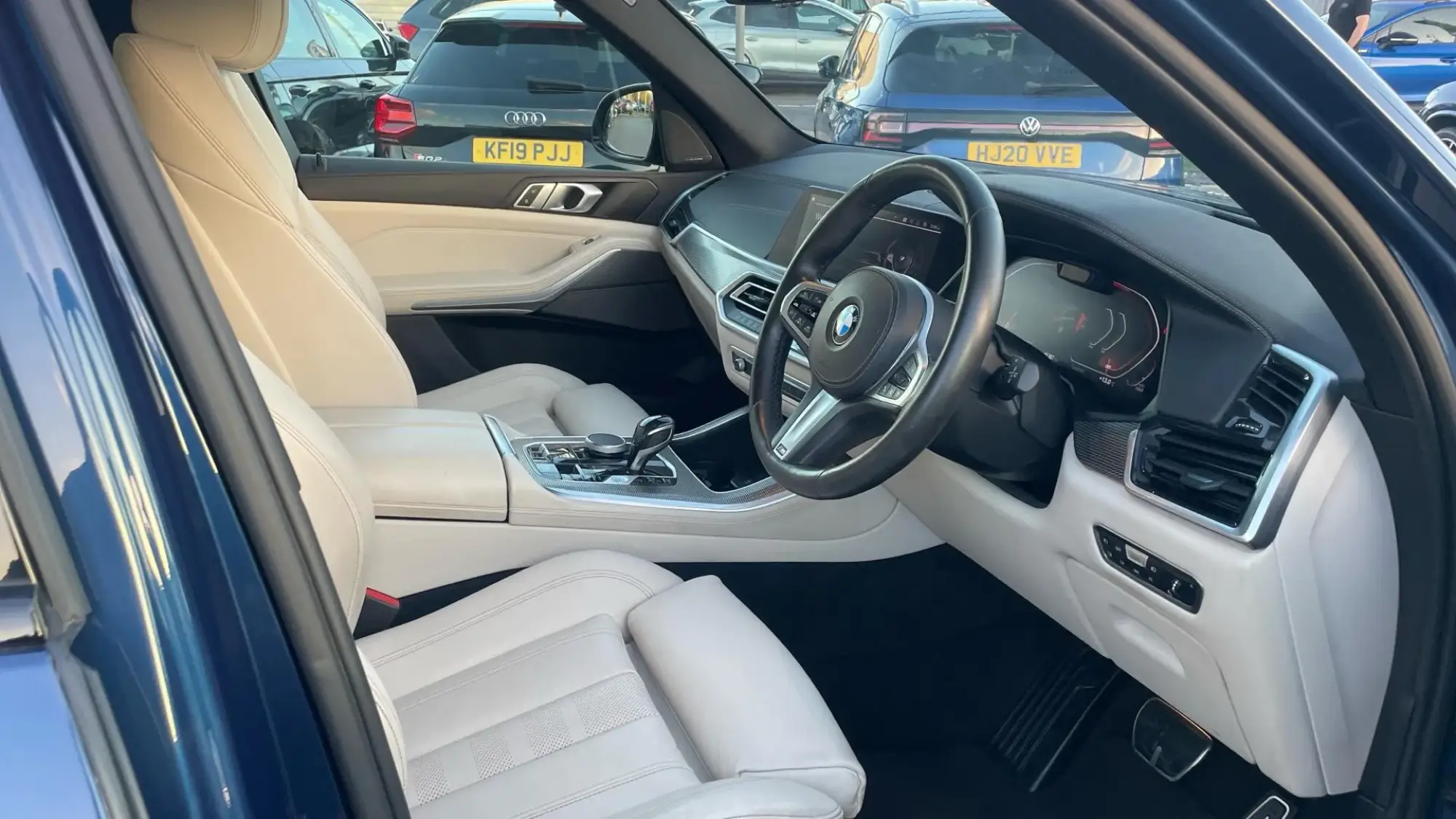 BMW X5 Image 4 BMW X5 Image 4
