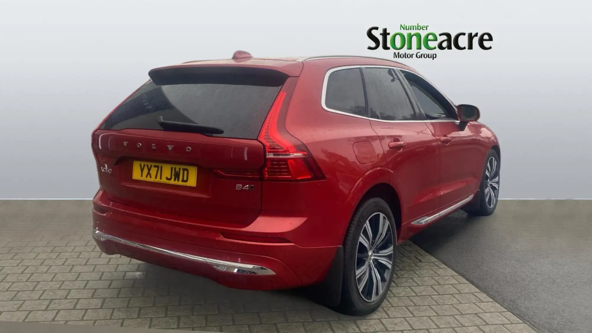 Volvo XC60 2.0 B4D Inscription Pro 5dr AWD Geartronic YX71JWD Image 2 Volvo XC60 2.0 B4D Inscription Pro 5dr AWD Geartronic YX71JWD Image 2