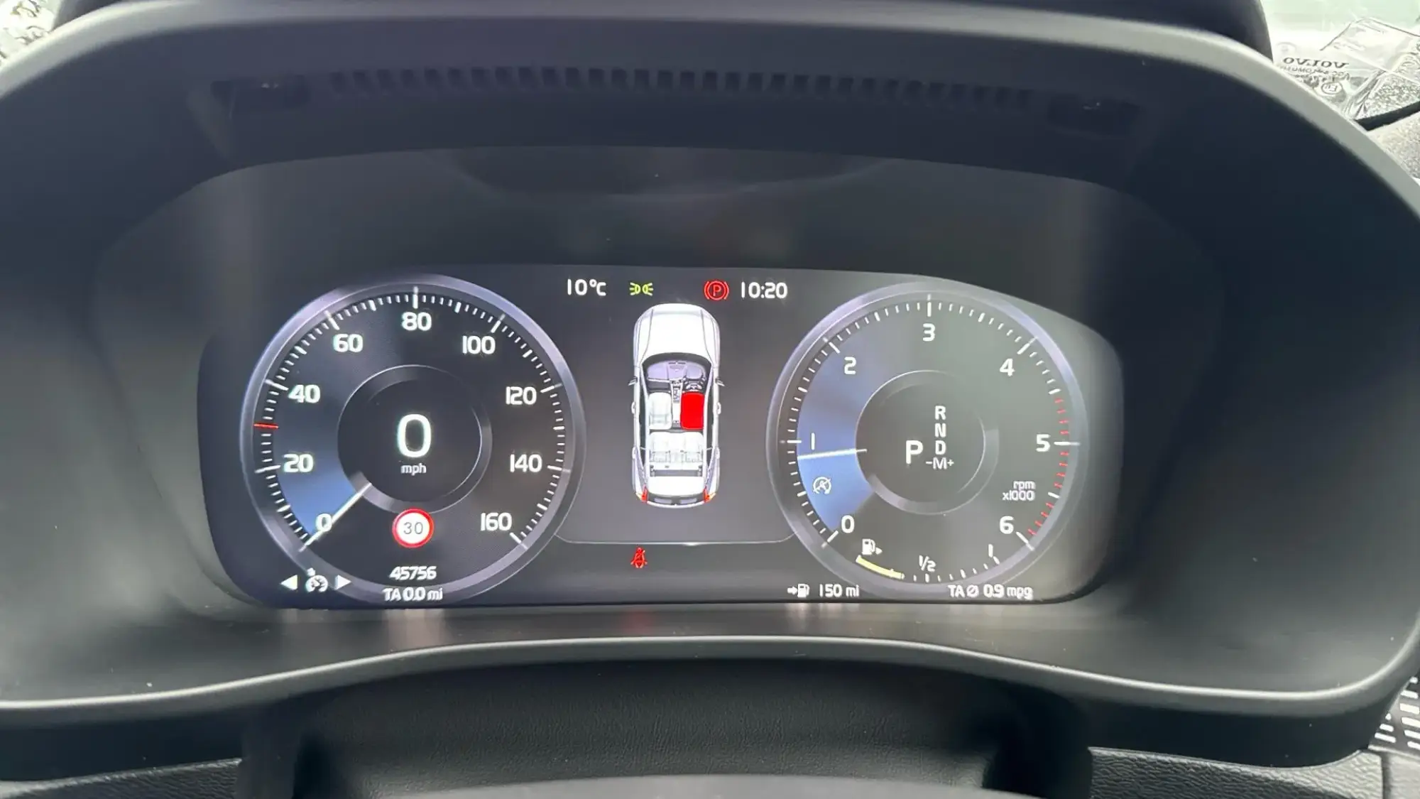 Volvo XC40 Image 11