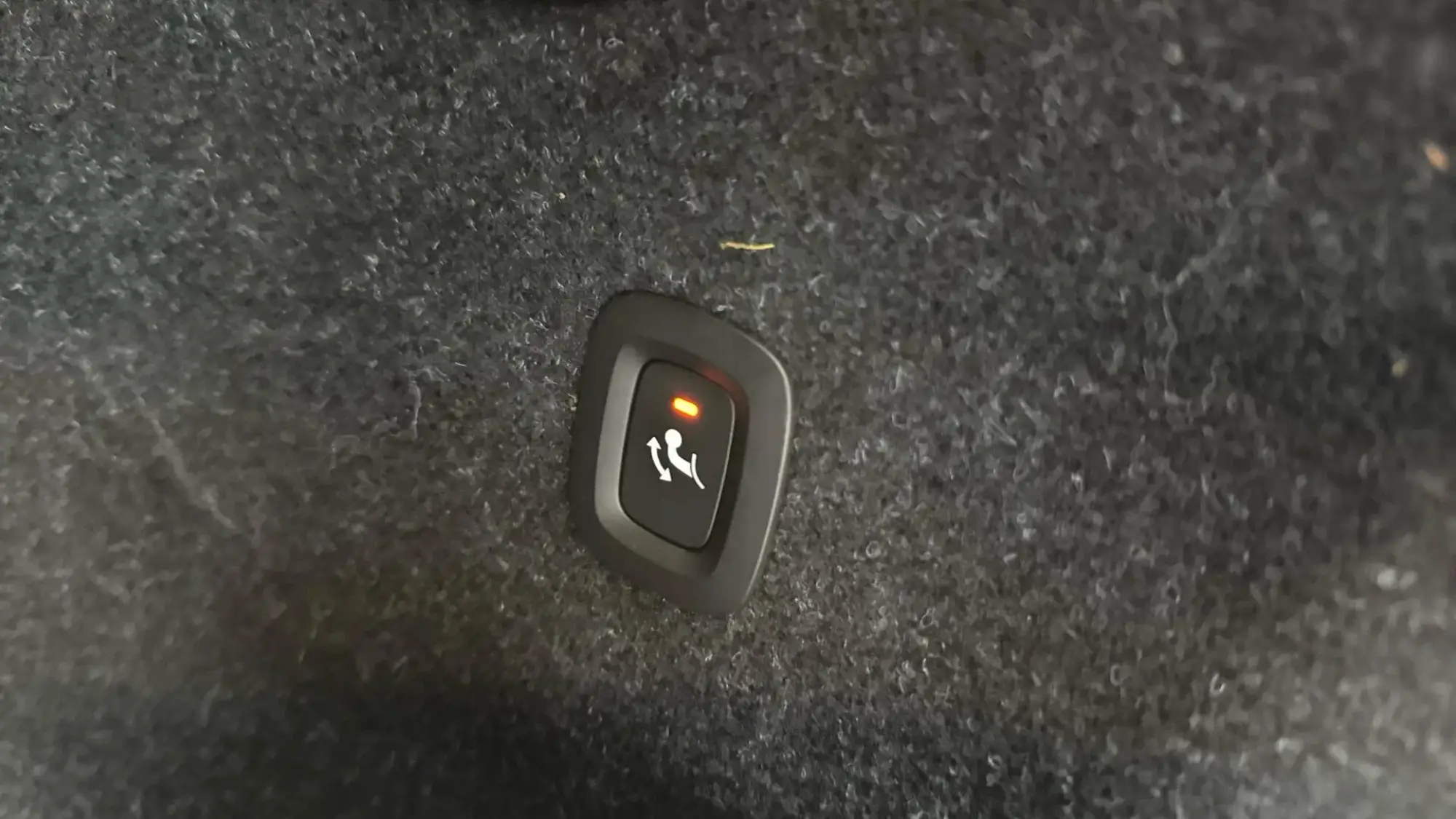 Volvo XC40 Image 14