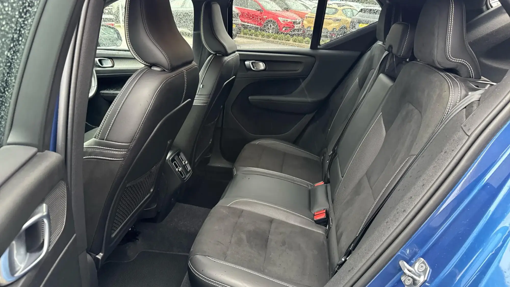 Volvo XC40 Image 33