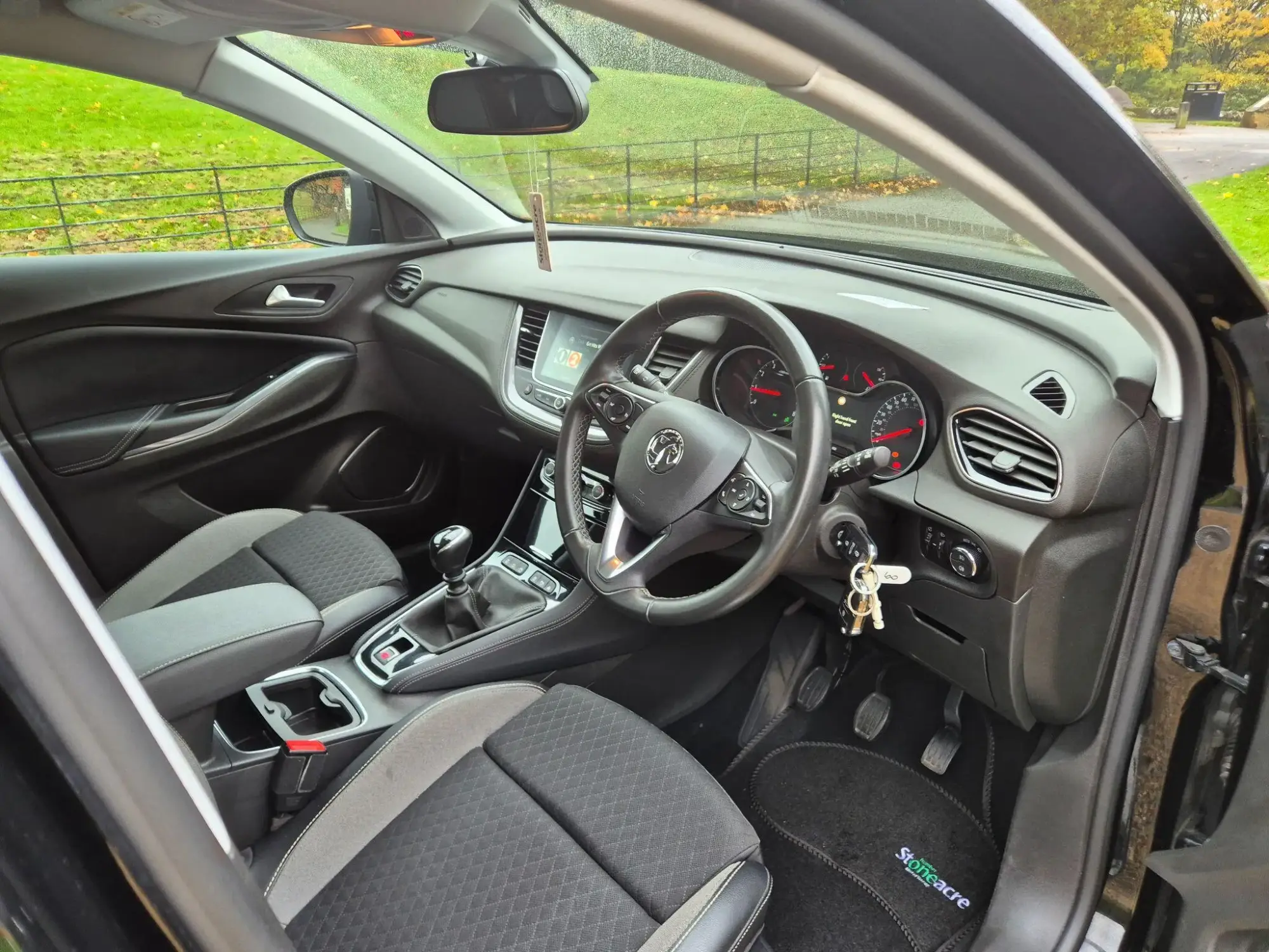 Vauxhall Grandland X Image 11 Vauxhall Grandland X Image 11