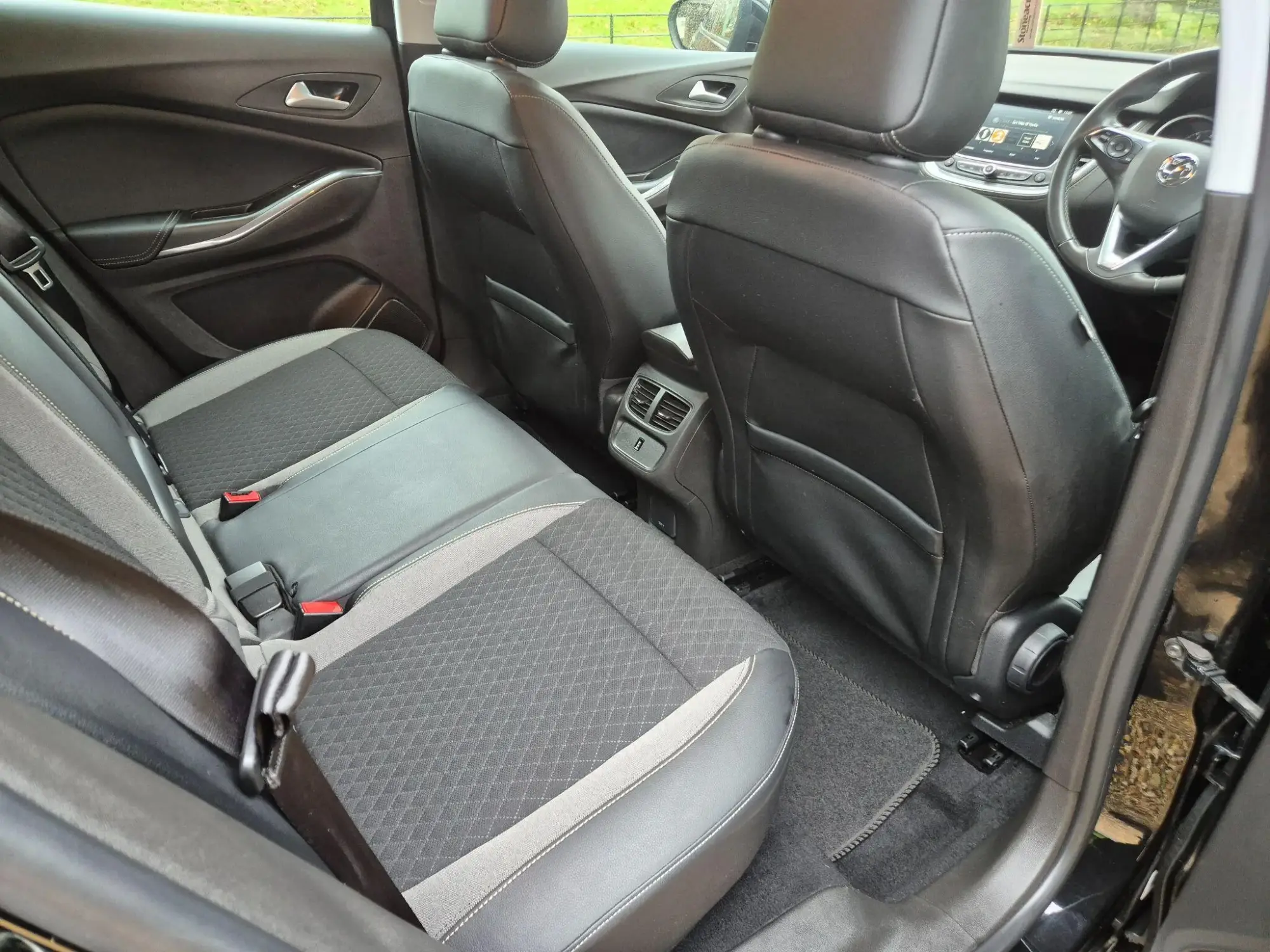 Vauxhall Grandland X Image 18 Vauxhall Grandland X Image 18