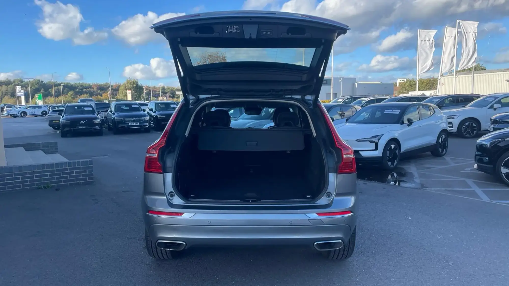 Volvo XC60 Image 13