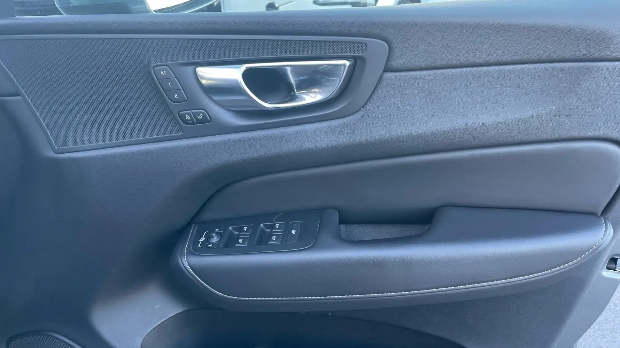 Volvo XC60 Image 26
