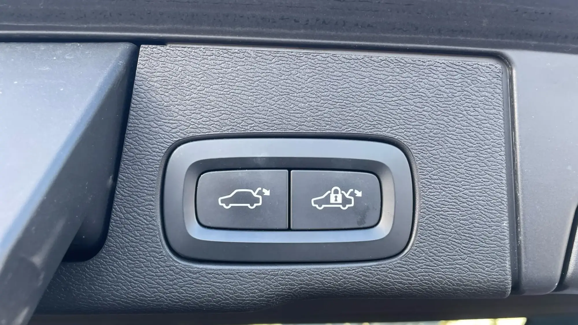 Volvo XC60 Image 32