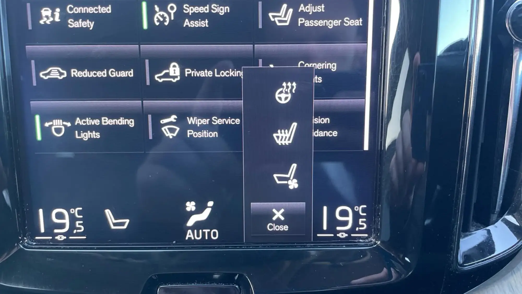 Volvo XC60 Image 36