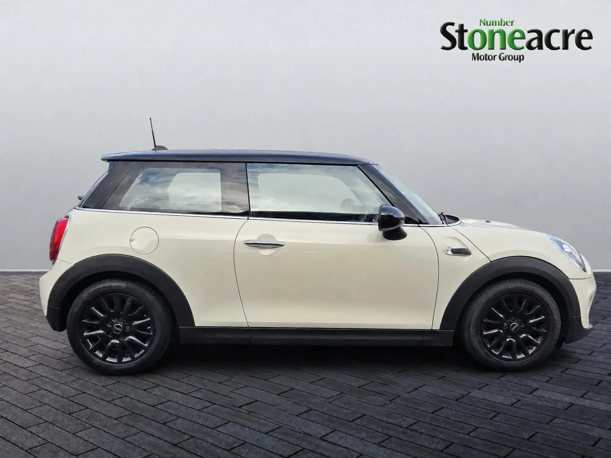 MINI Hatch Image 7 MINI Hatch Image 7