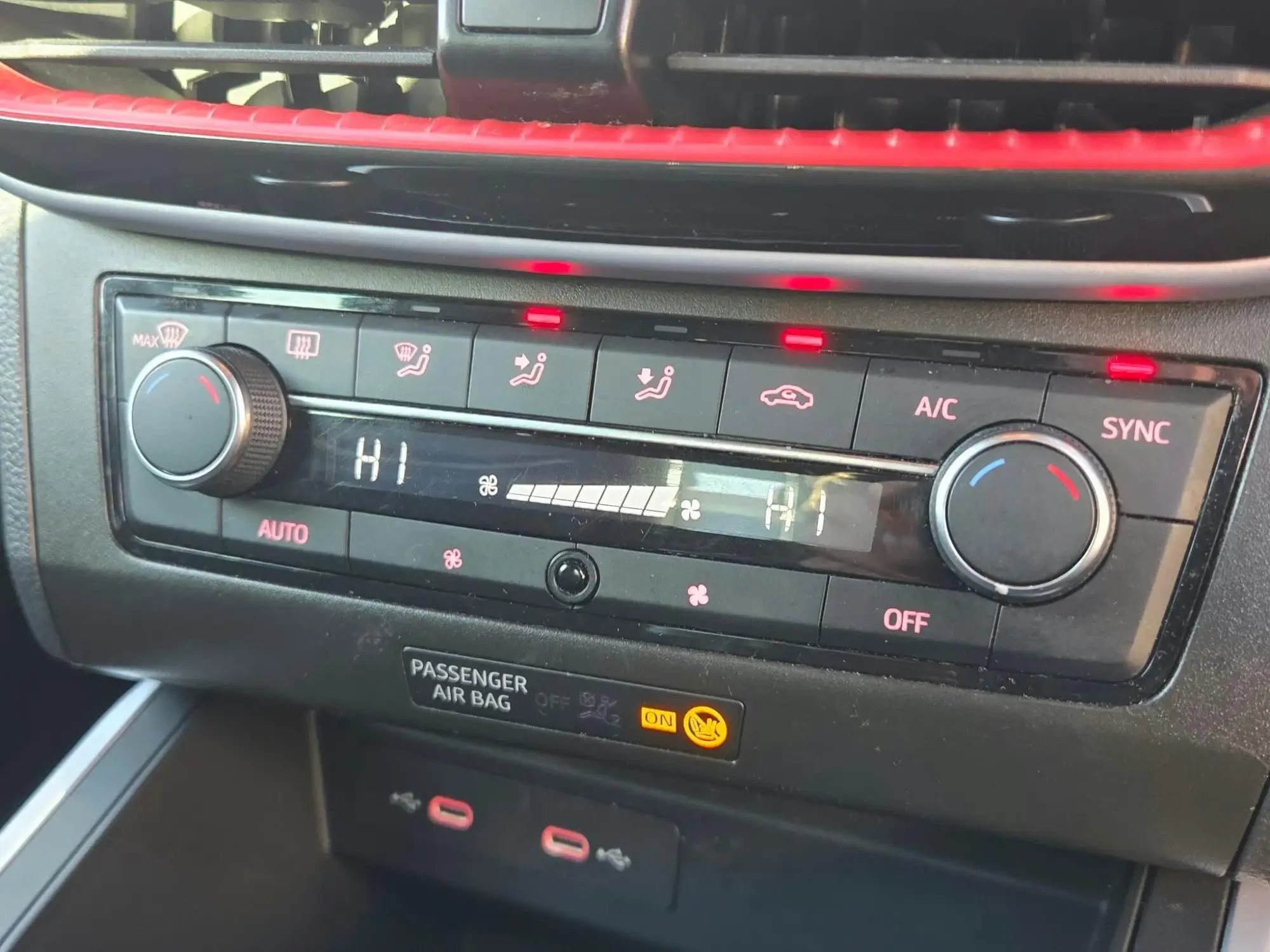SEAT Arona Image 13