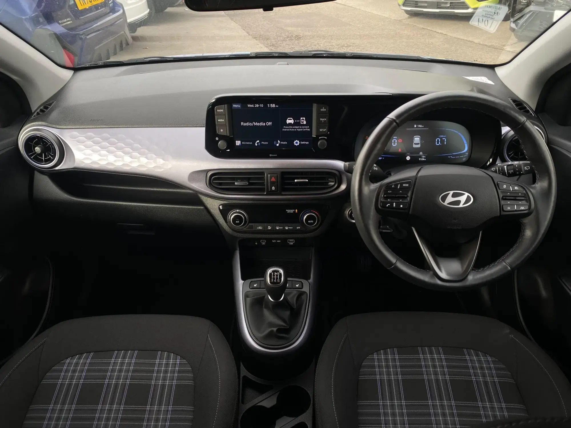 Hyundai i10 Image 10 Hyundai i10 Image 10