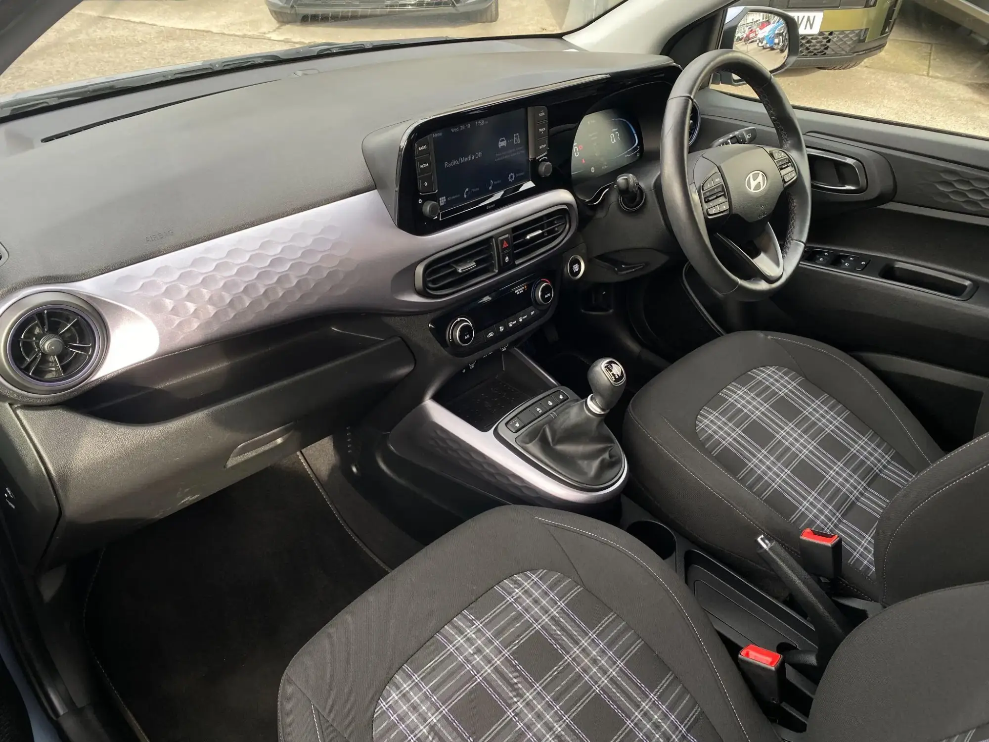 Hyundai i10 Image 11 Hyundai i10 Image 11